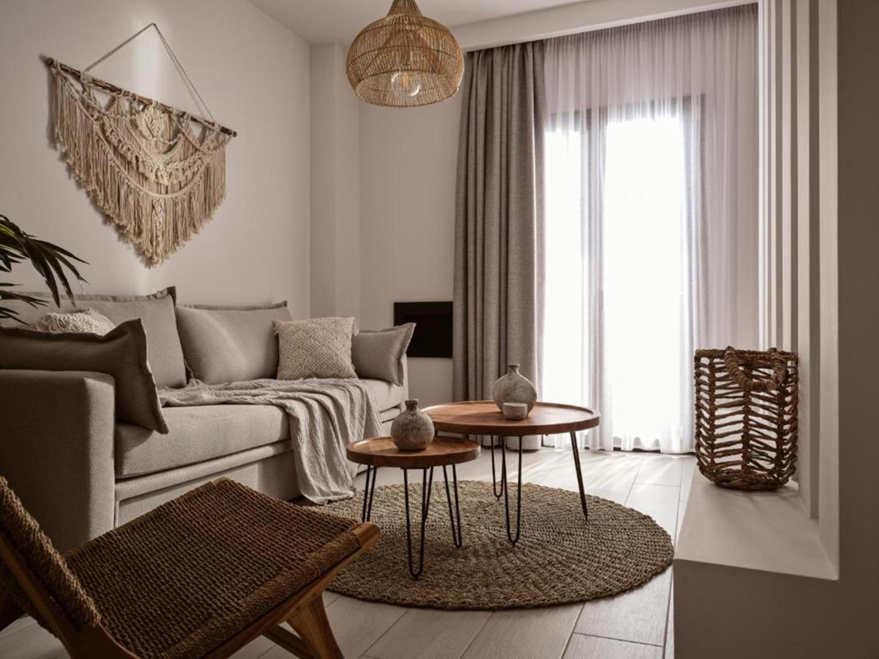 One-Bedroom Suite