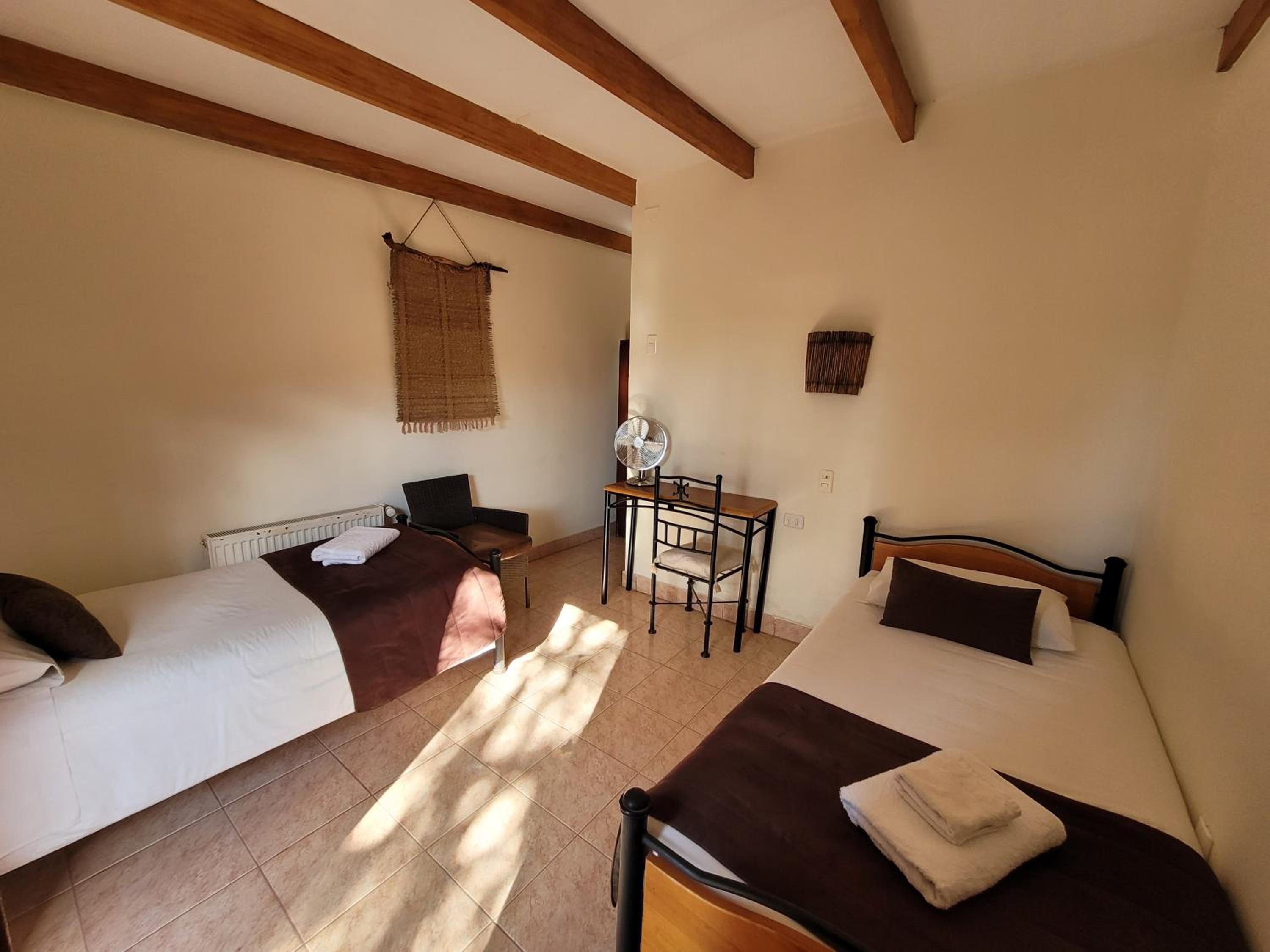 Double Room with Private Bathroom photo 3