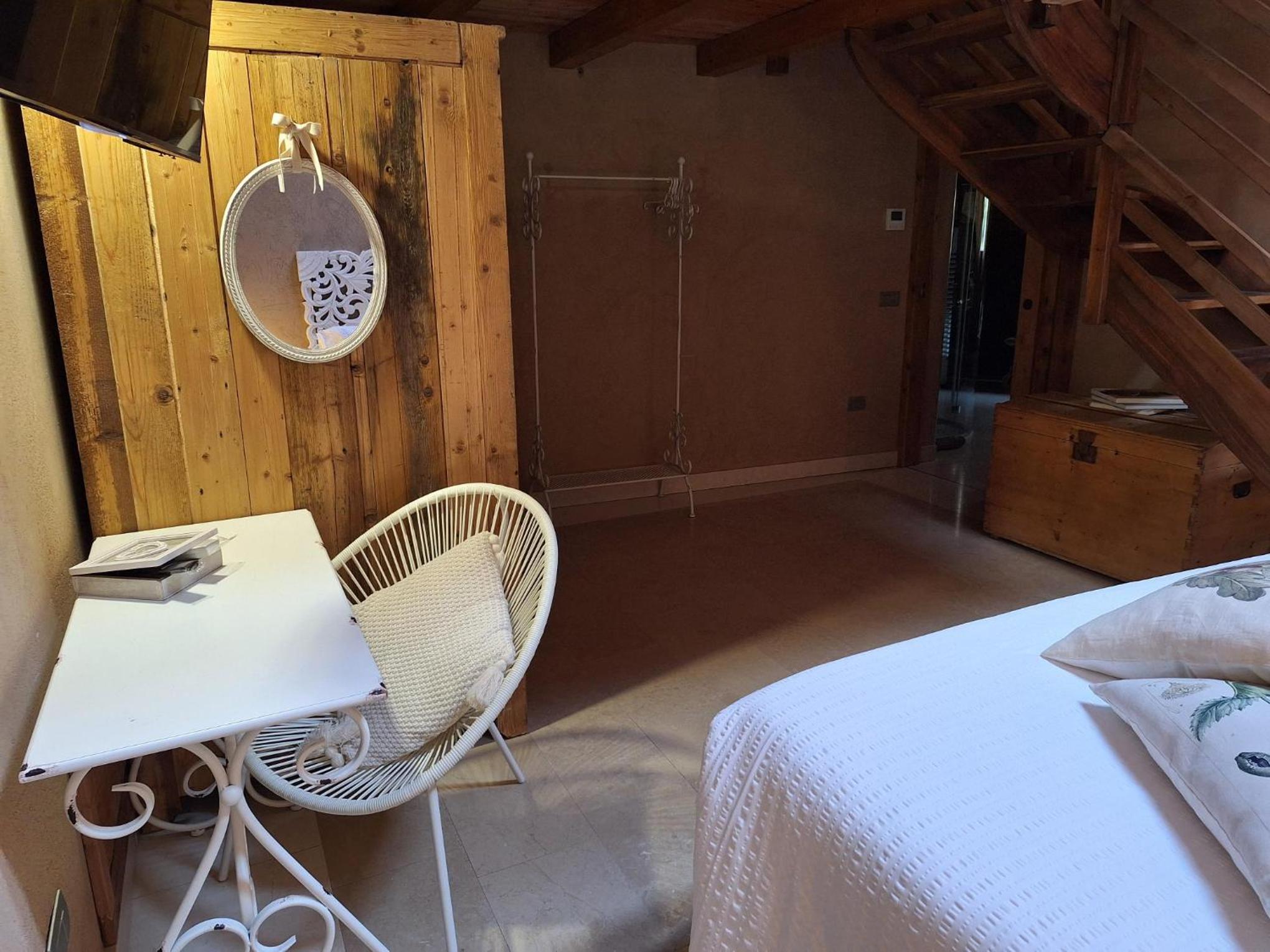 Superior Triple Room - Photo 7
