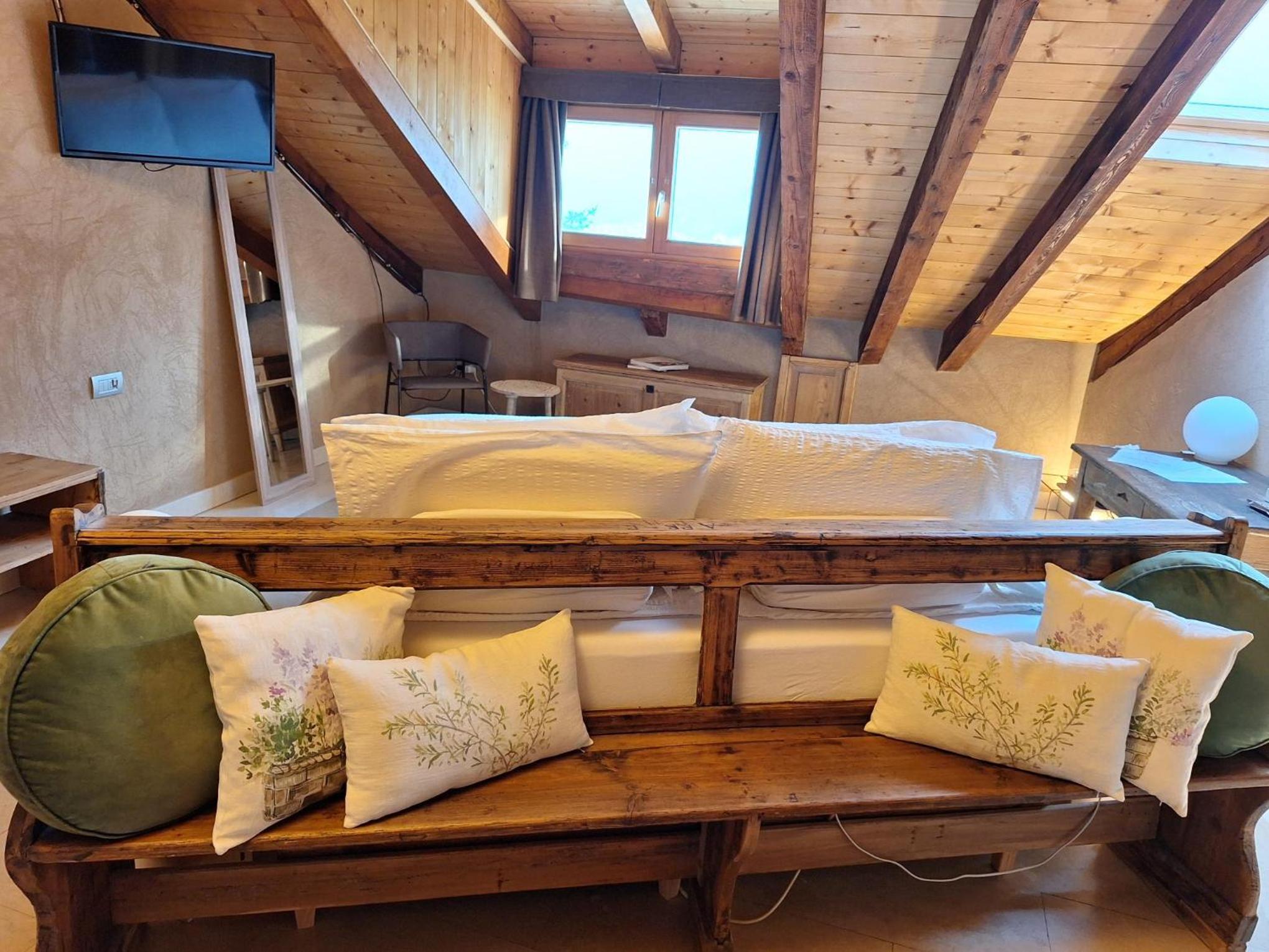 Deluxe Double or Twin Room photo 1