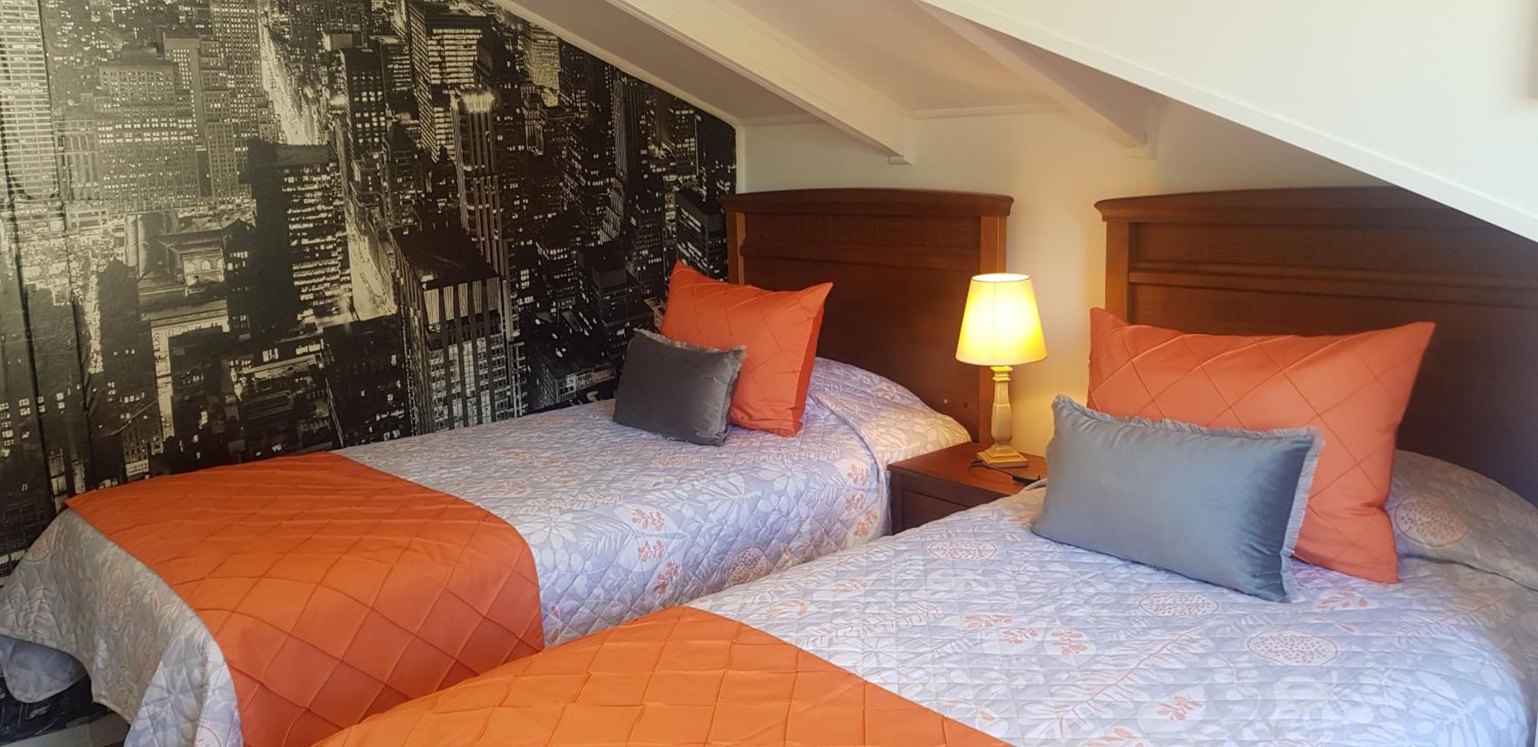 Twin Room with Private Bathroom