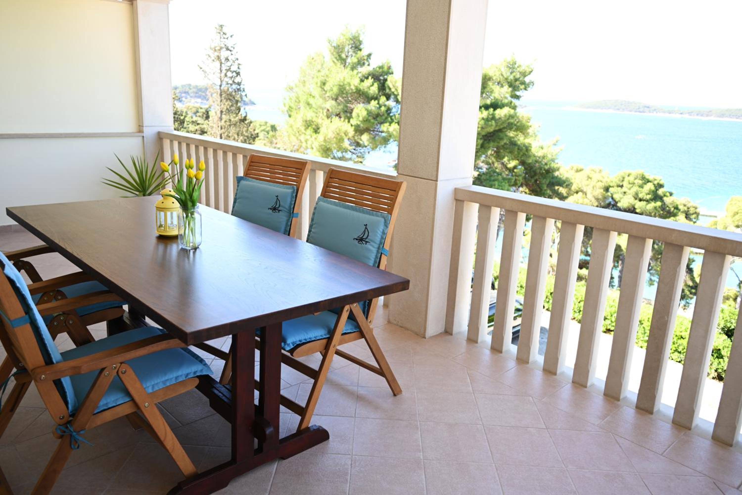 Apartment with Sea View photo 2