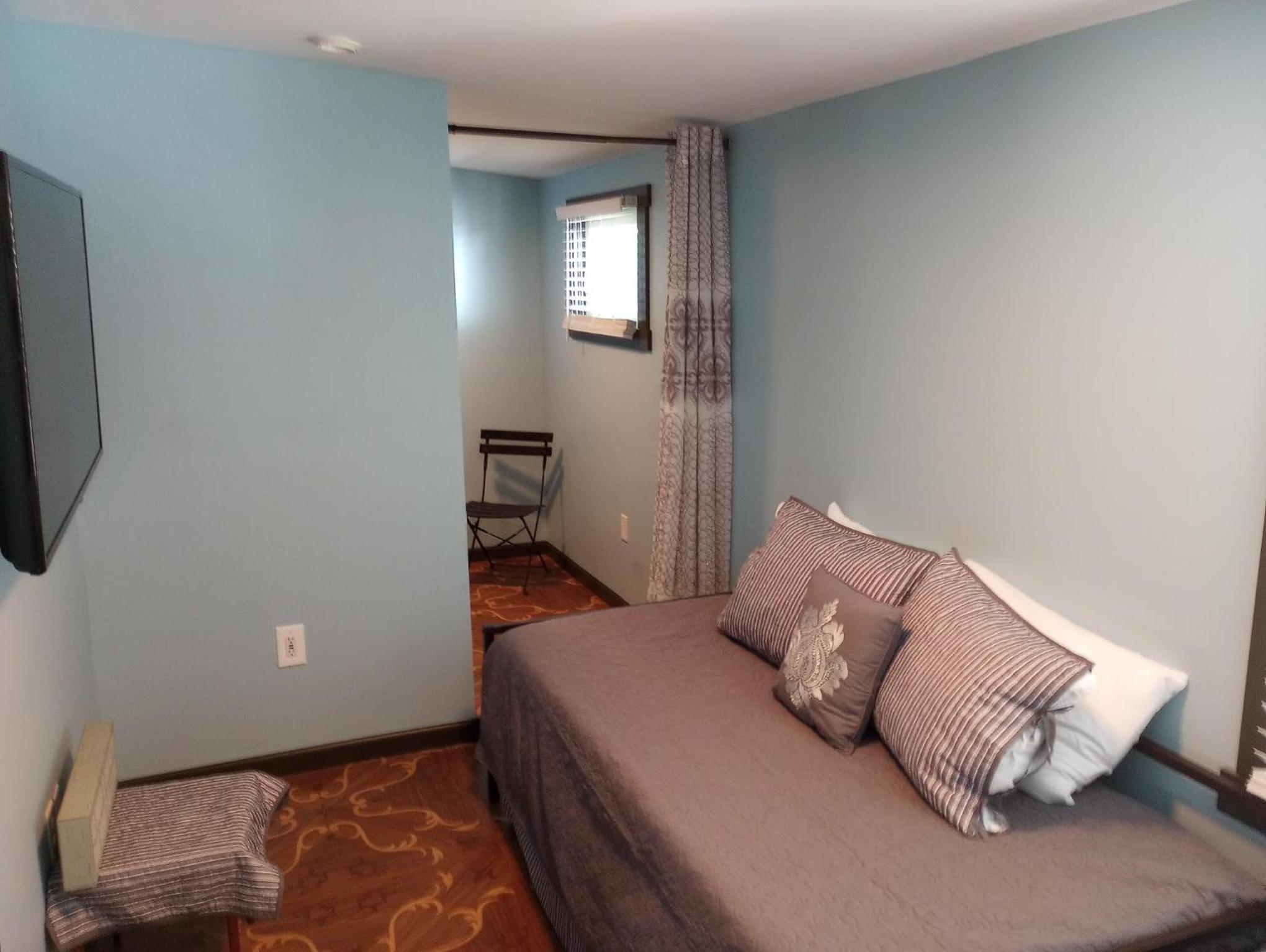 Family Double Room - Photo 4