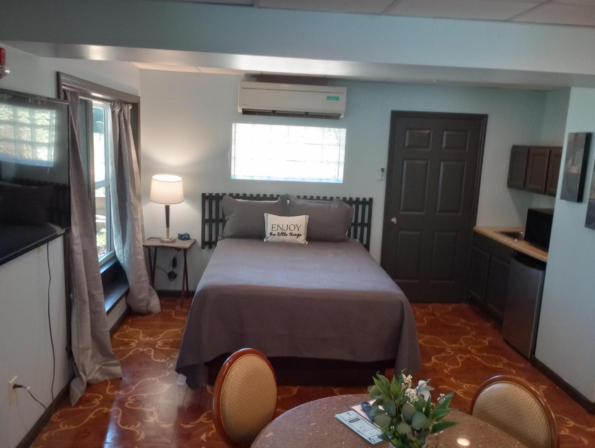 Family Double Room - Photo 8