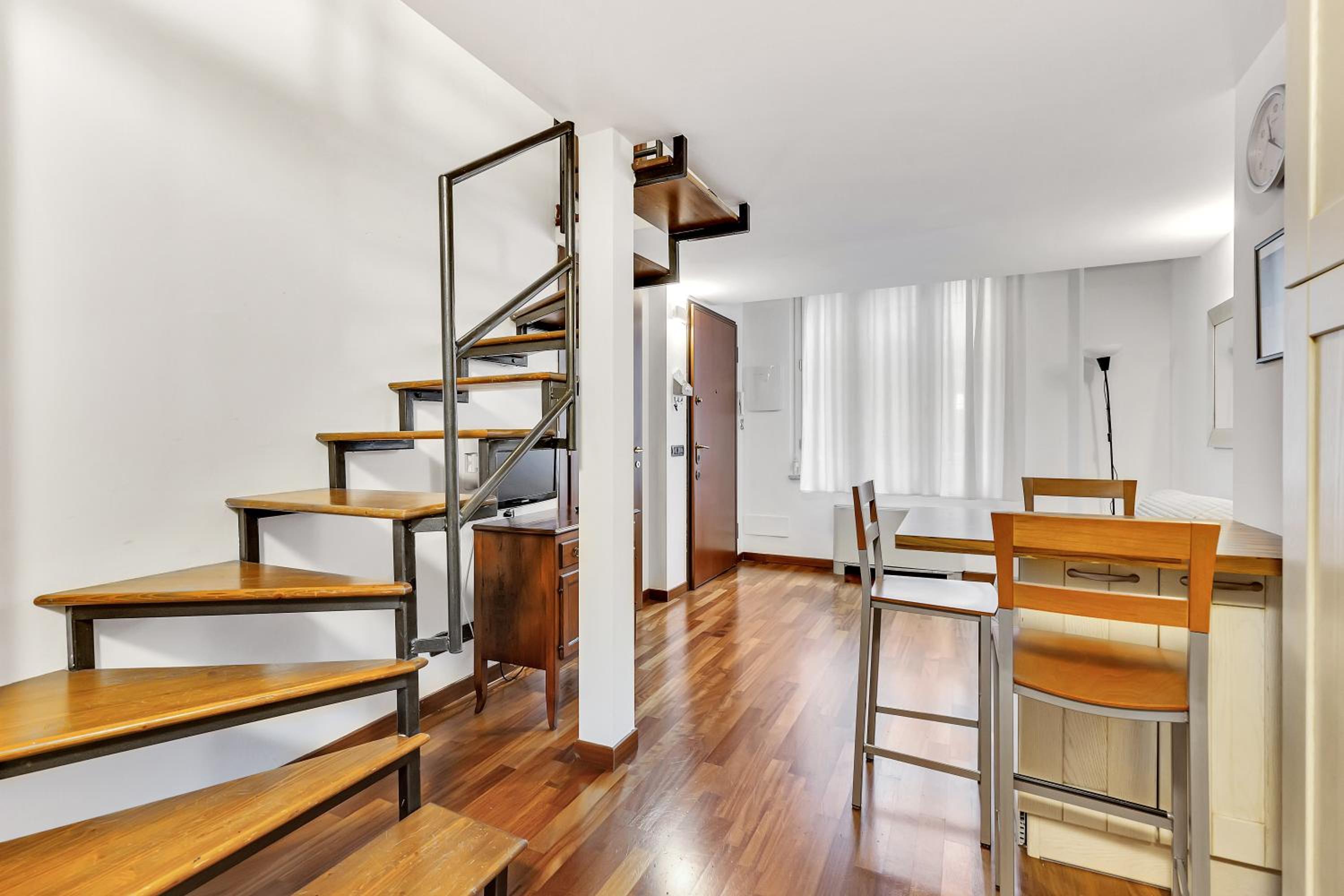 One-Bedroom Standard Apartment