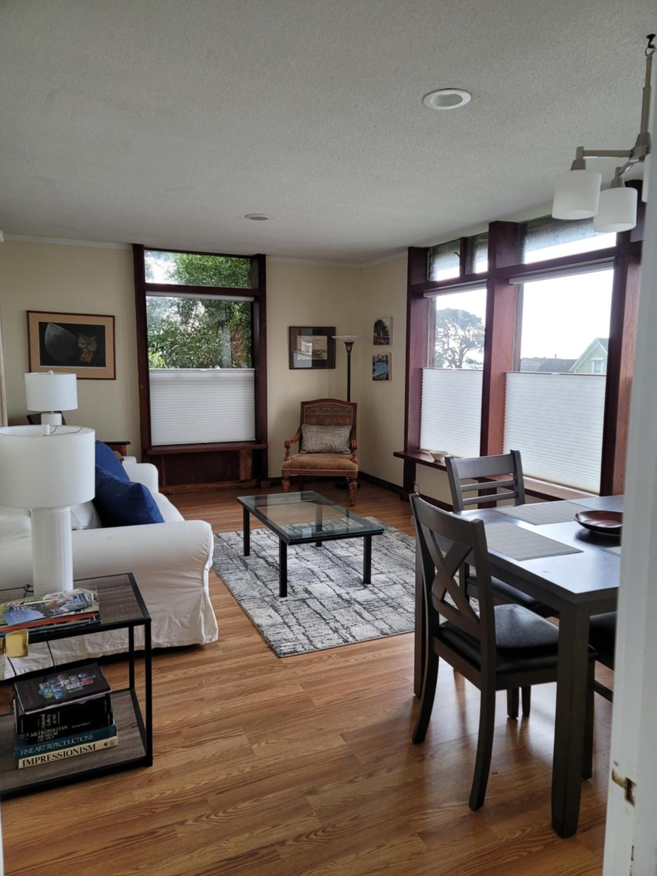 Apartment with Sea View photo 1