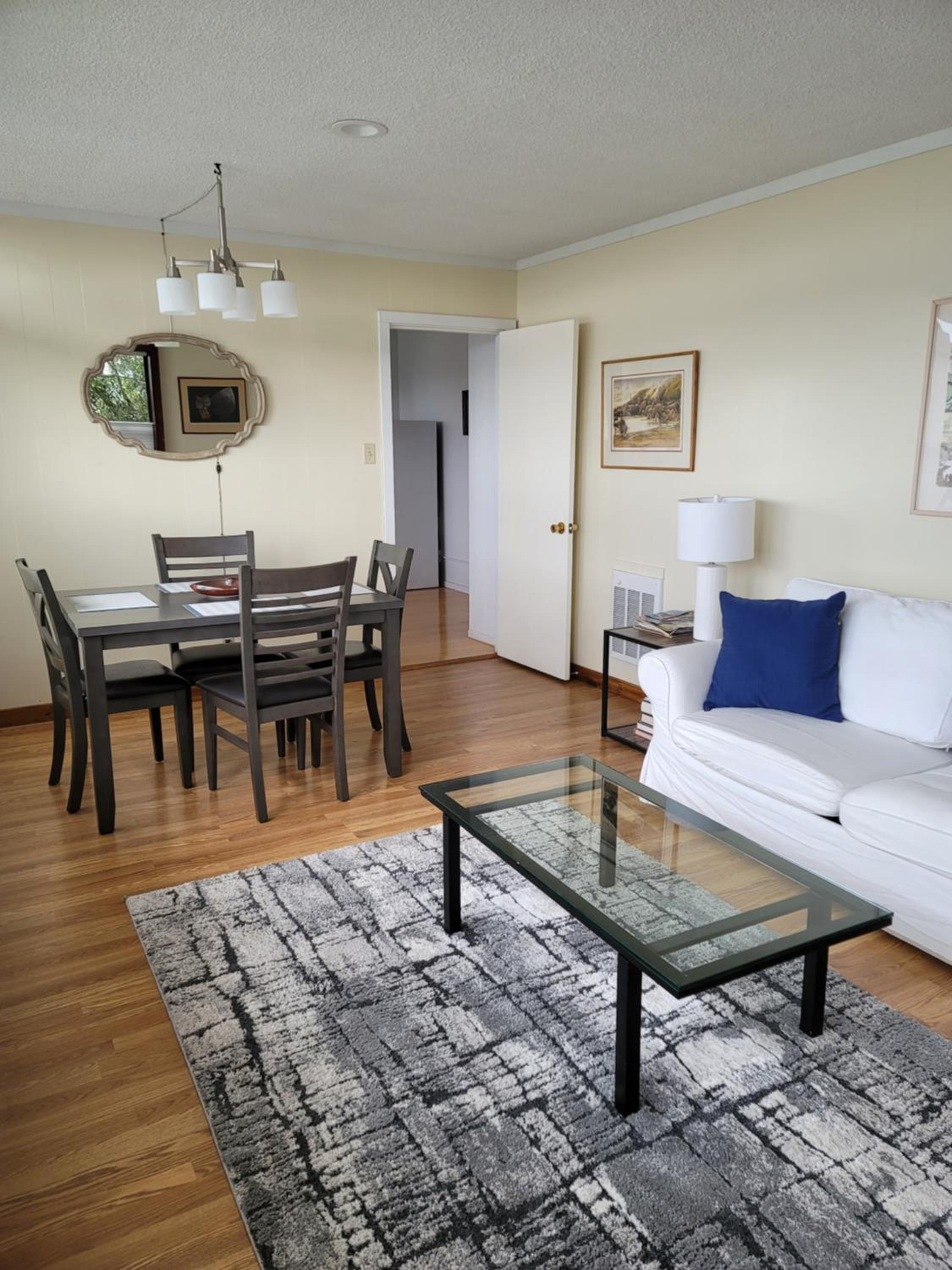 Apartment with Sea View photo 2