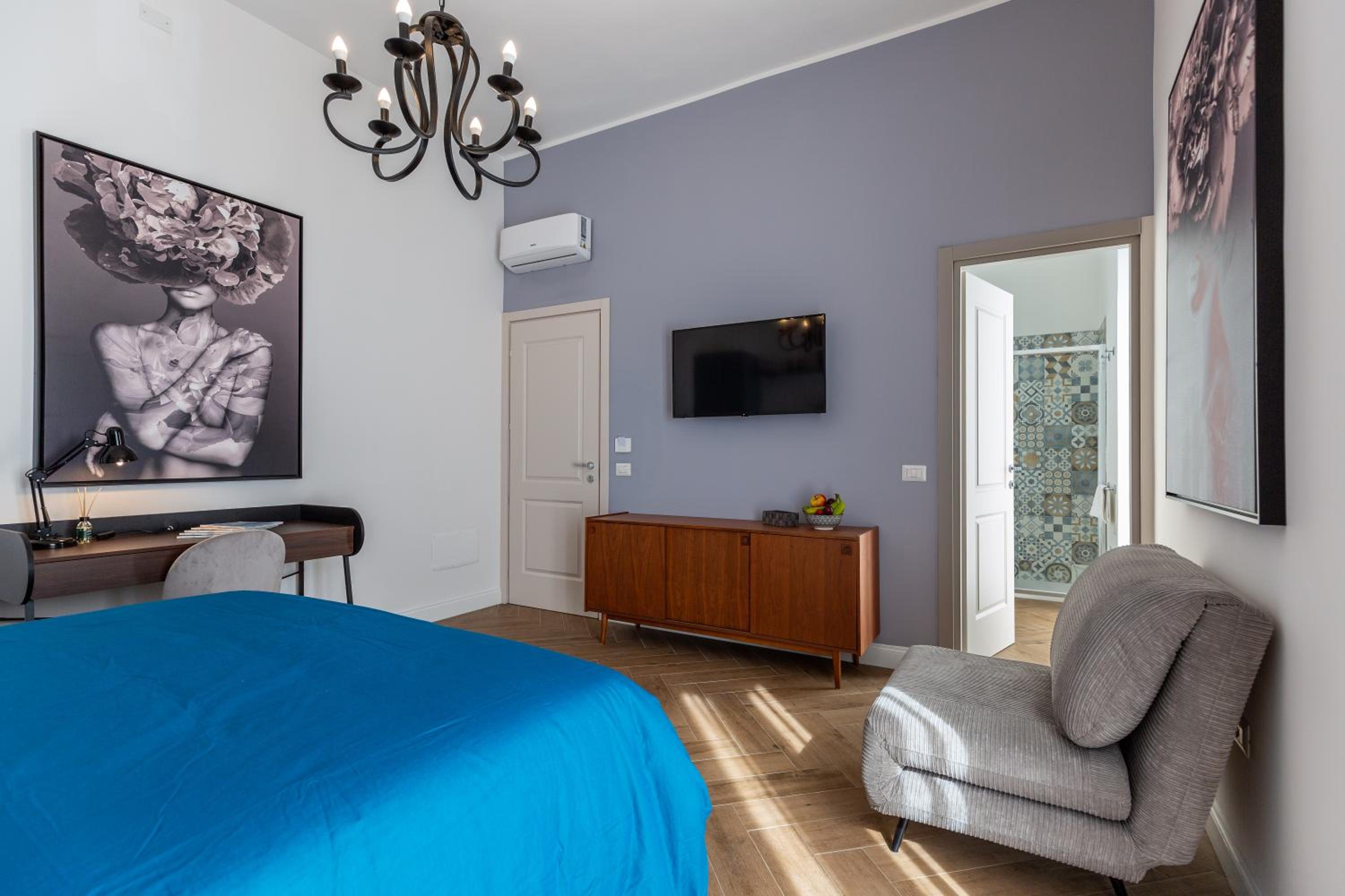 Deluxe Room (2 Adults + 1 Child) photo 2