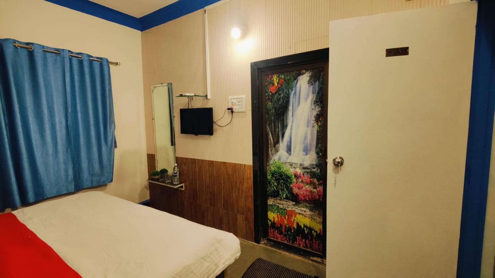 Double Room - Photo 1