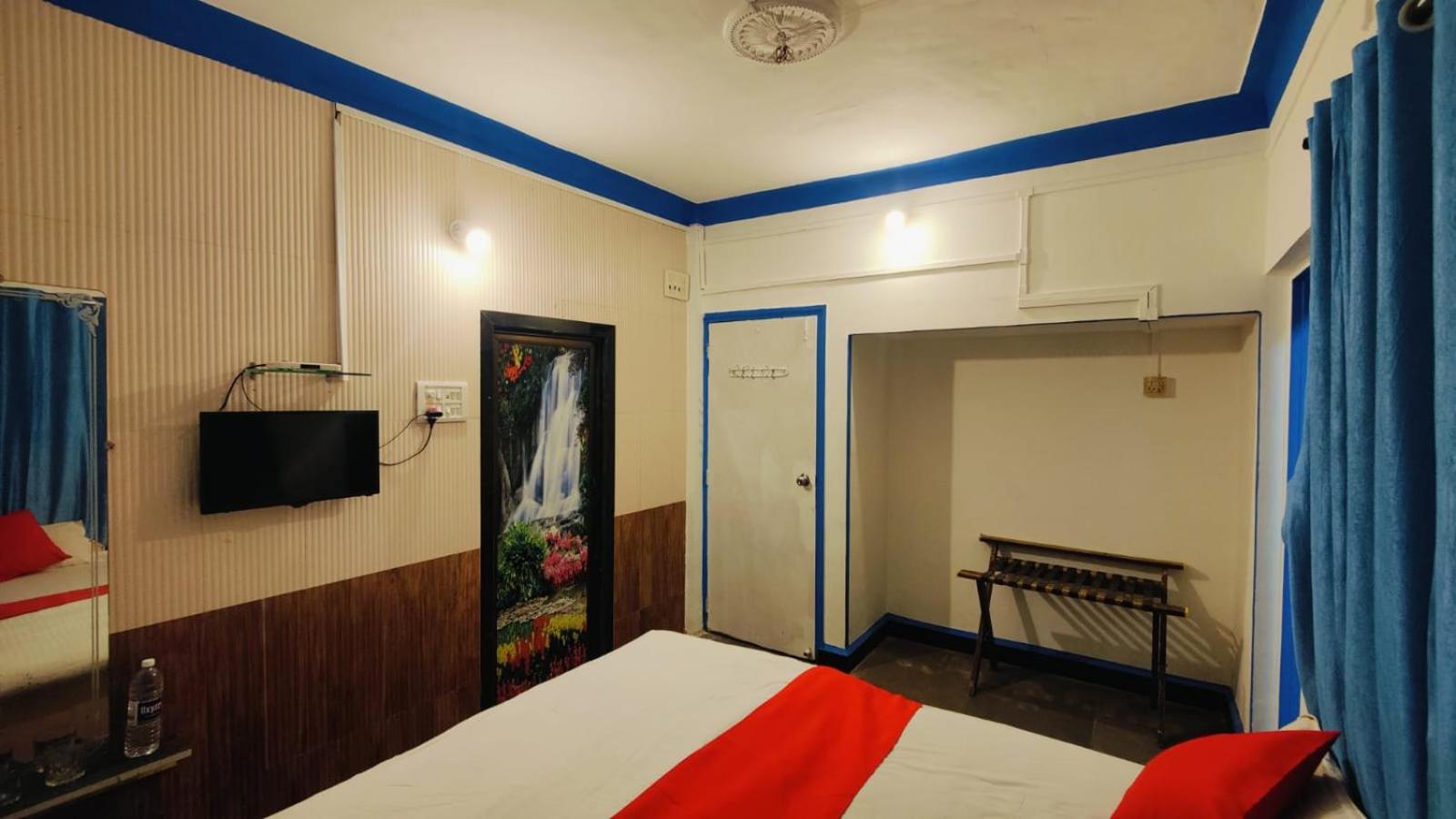 Double Room - Photo 8