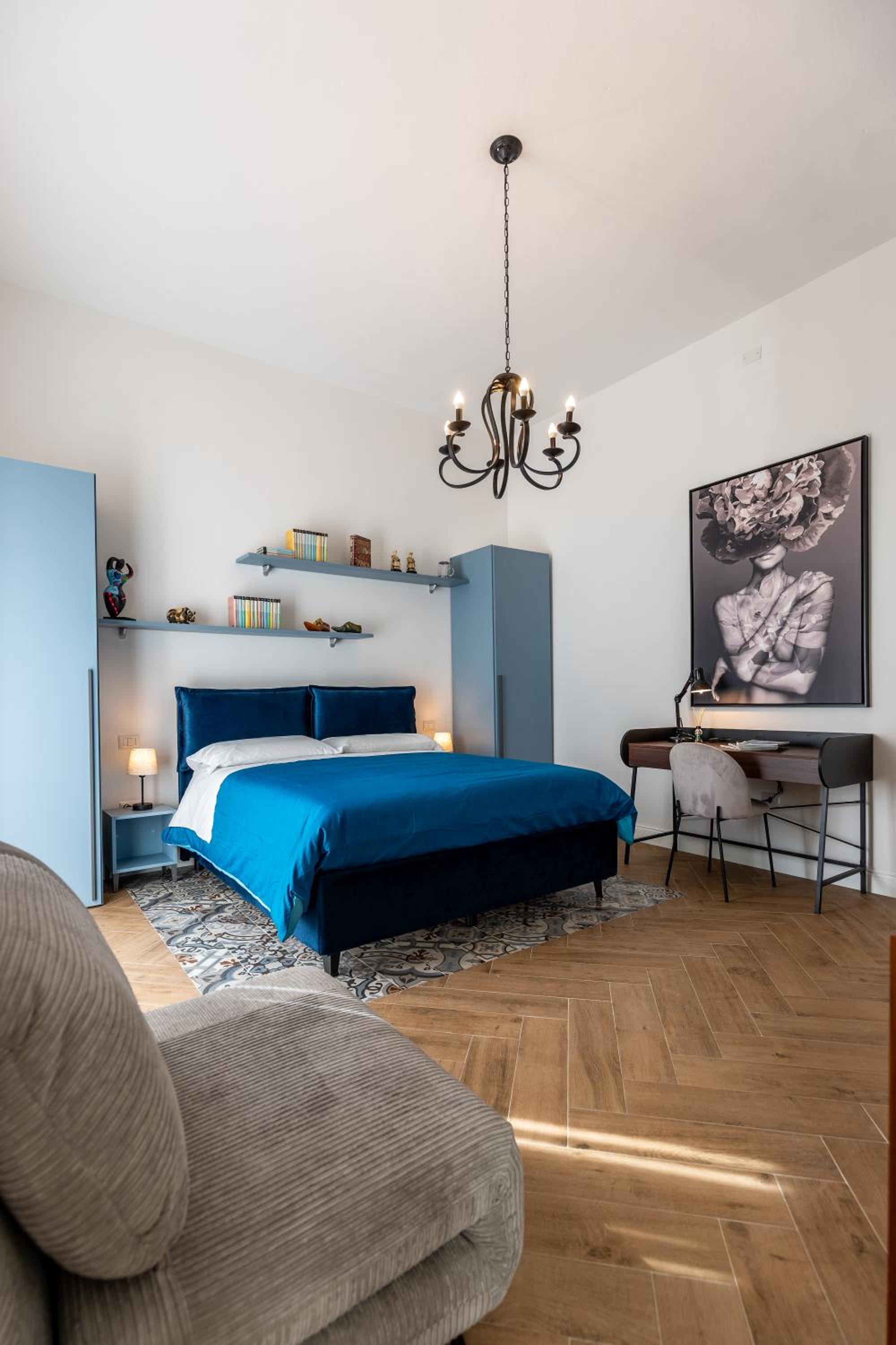 Large Double Room photo 1