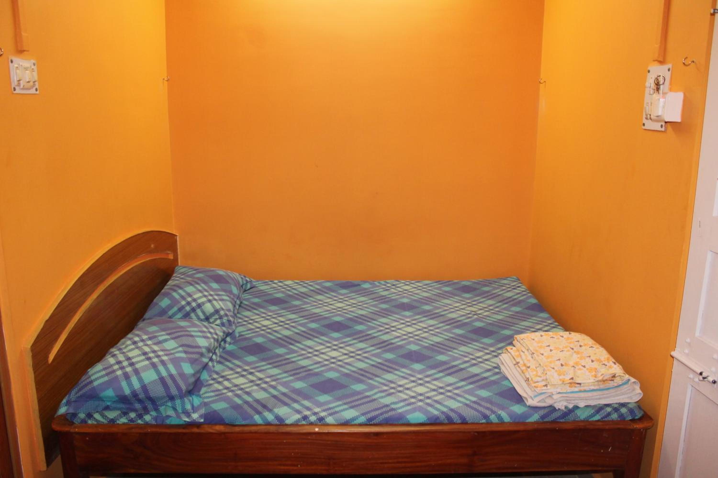 Standard Double Room With Fan photo 1