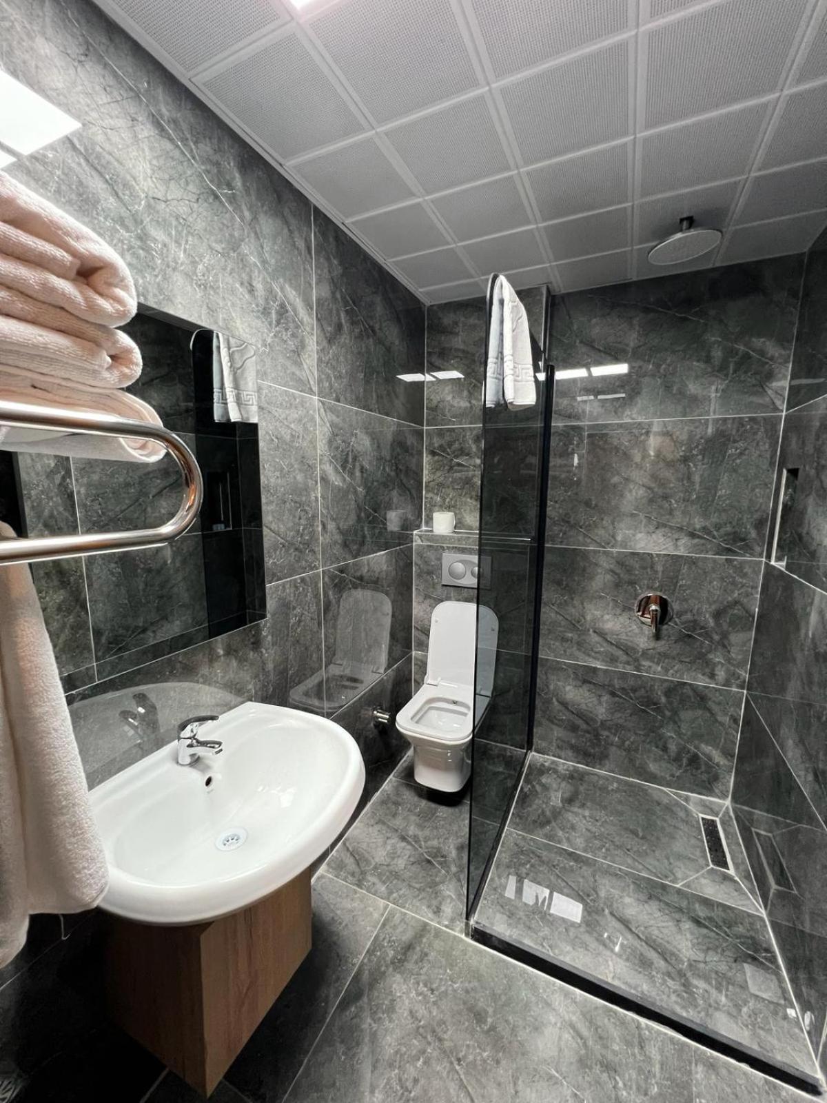 Standard Triple Room photo 2