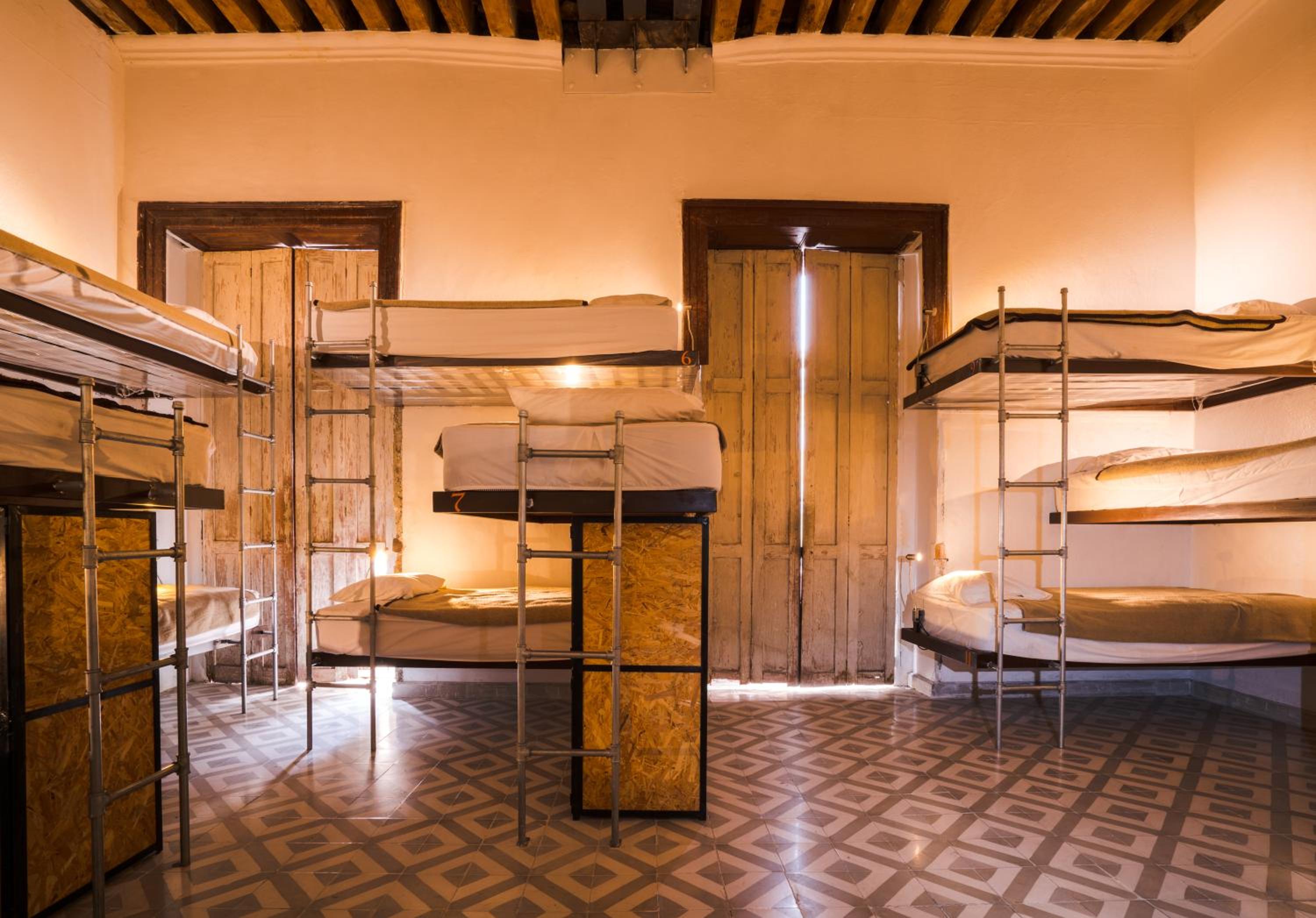 Single Bed In Shared Dormitory Female photo 2
