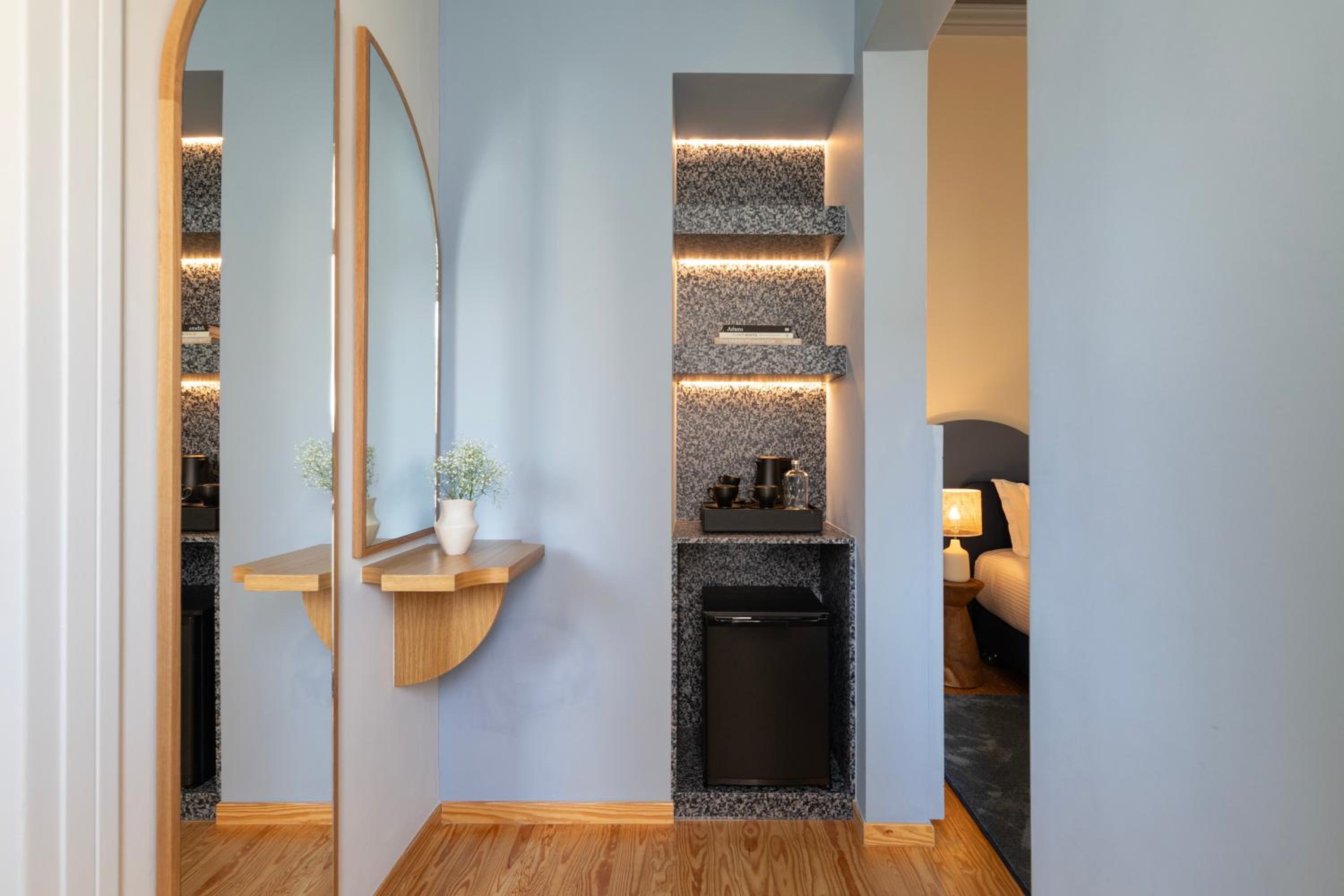 Deluxe Suite (By the Sea) photo 2