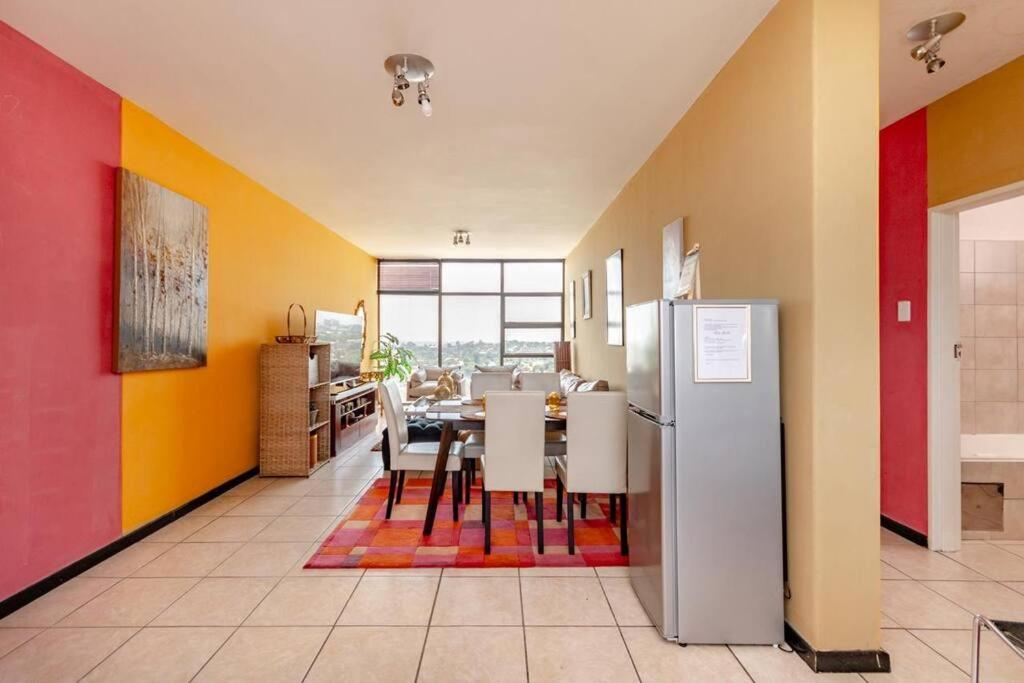 One-Bedroom Apartment photo 3