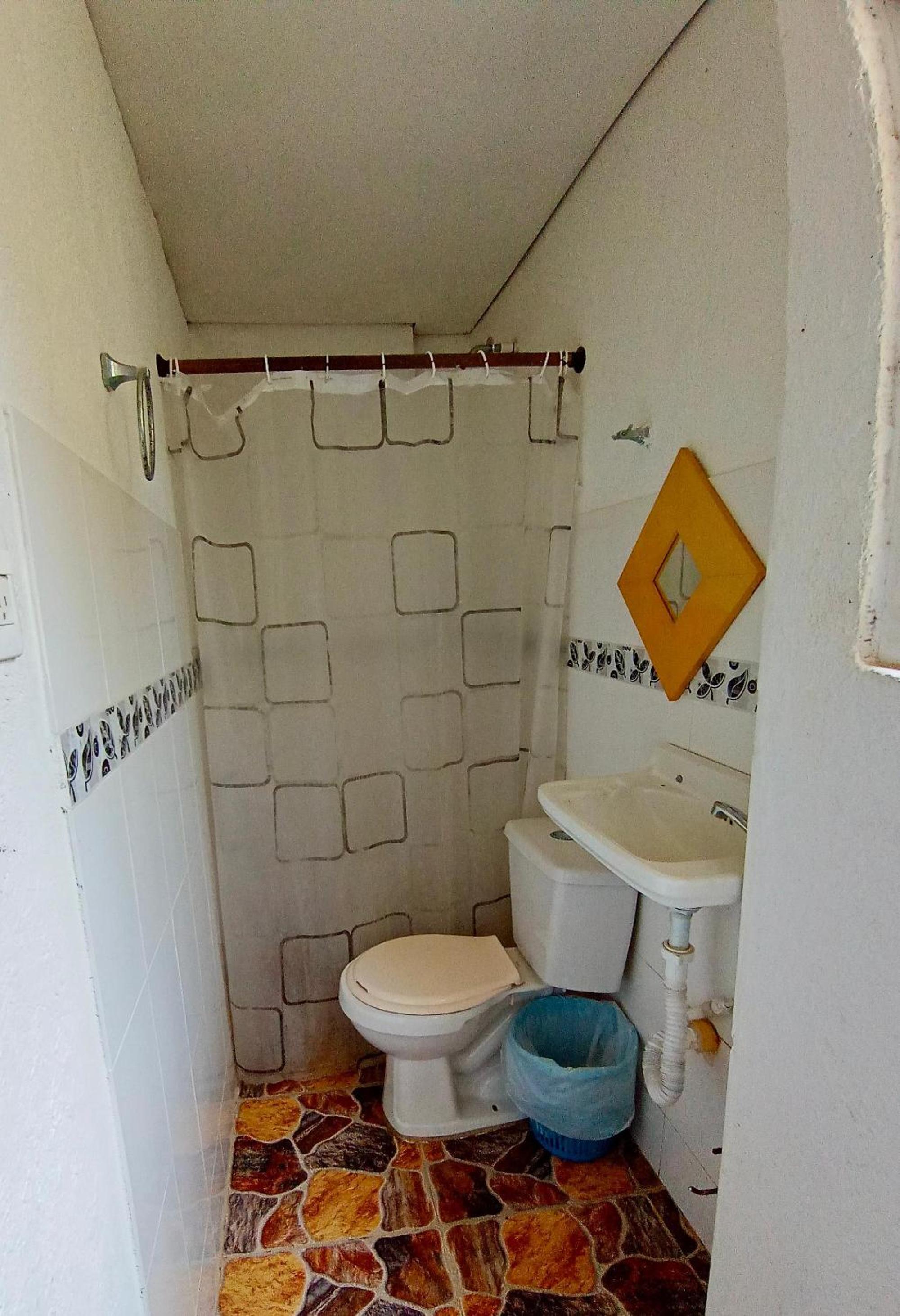 Double Room with Private Bathroom photo 3