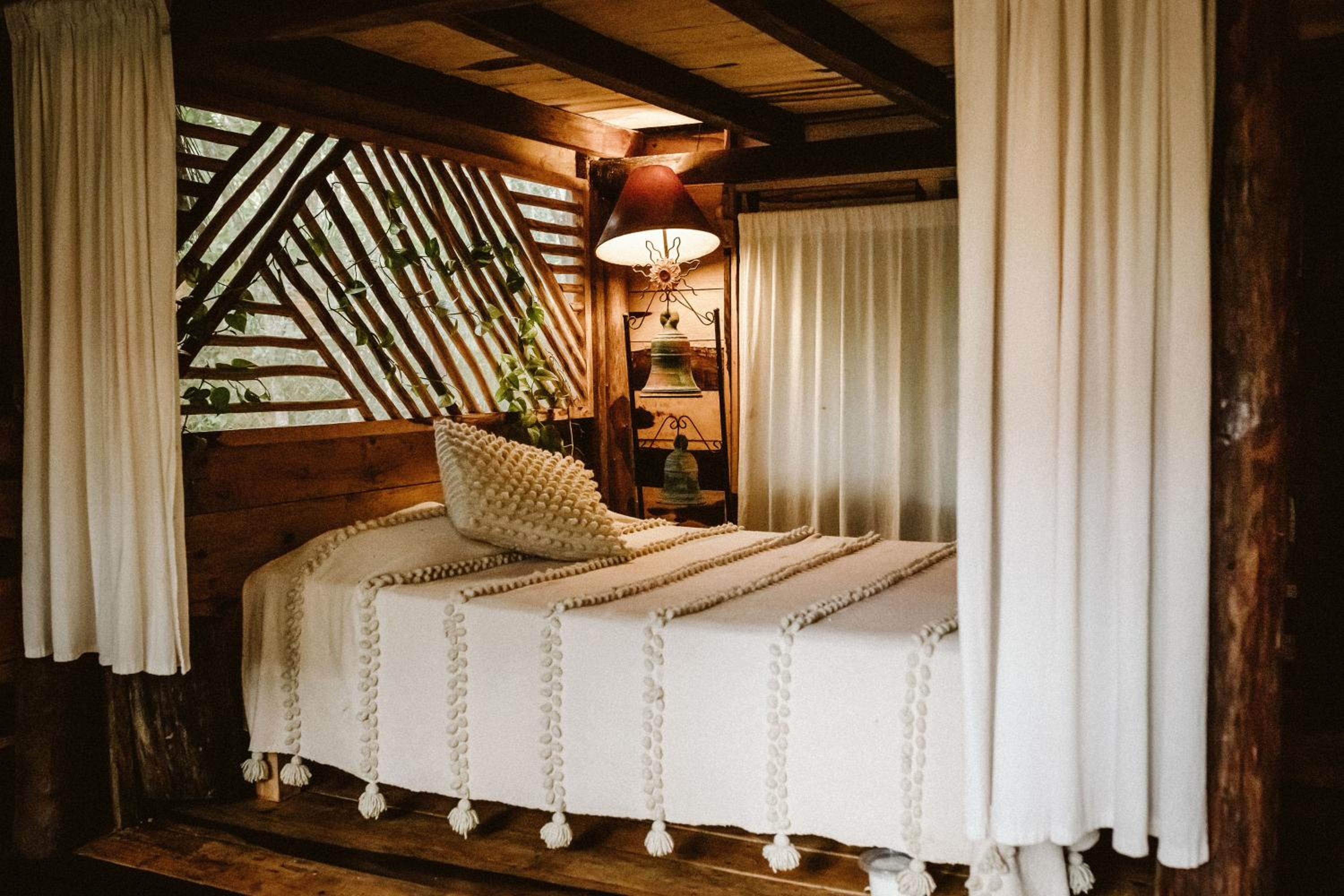 Twin Room - Photo 1