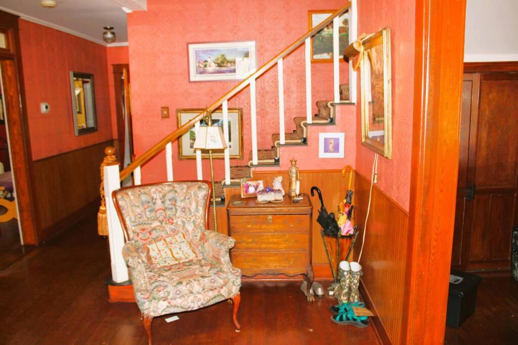 Five-Bedroom House