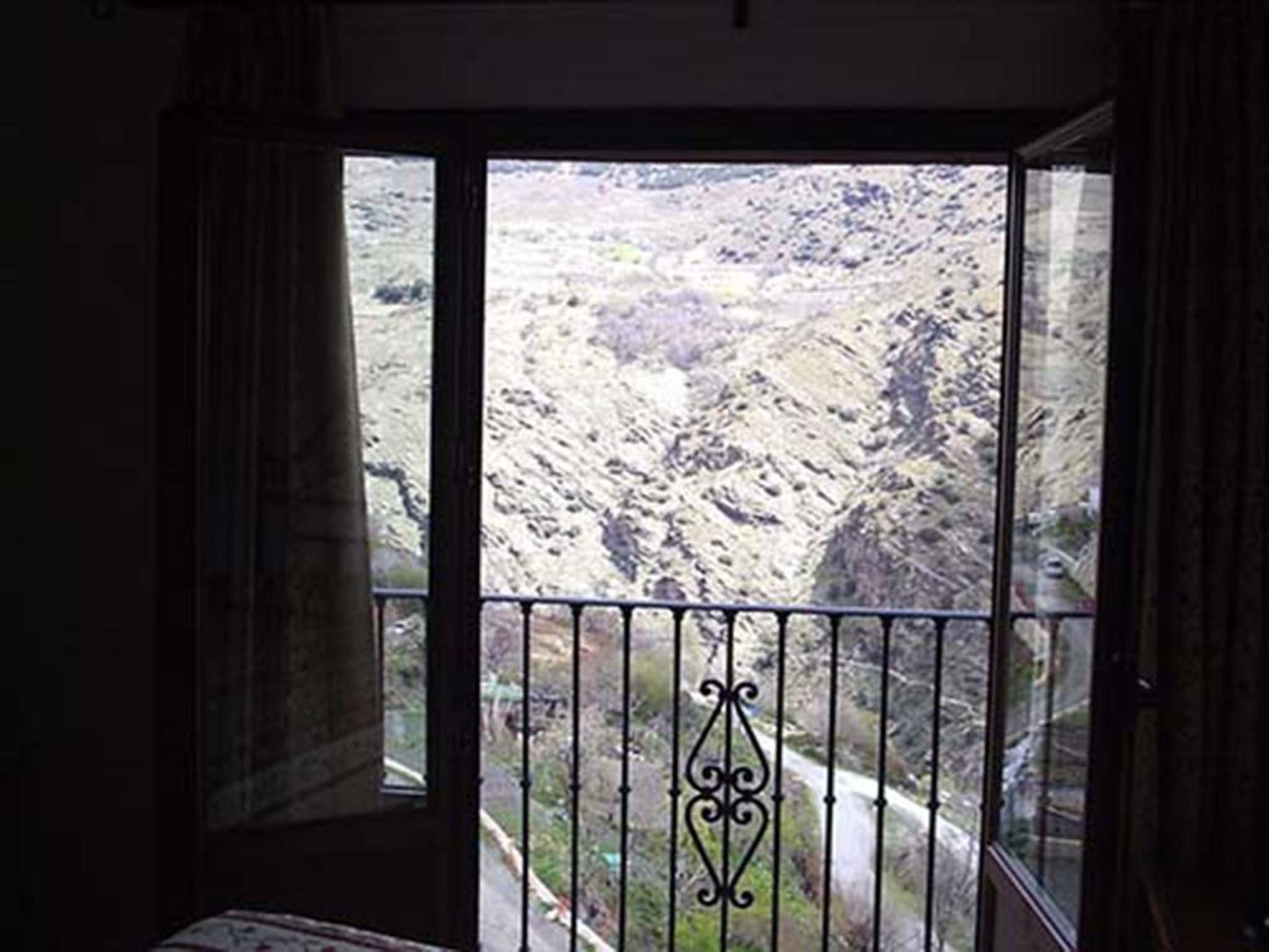 Apartment With Terrace photo 3