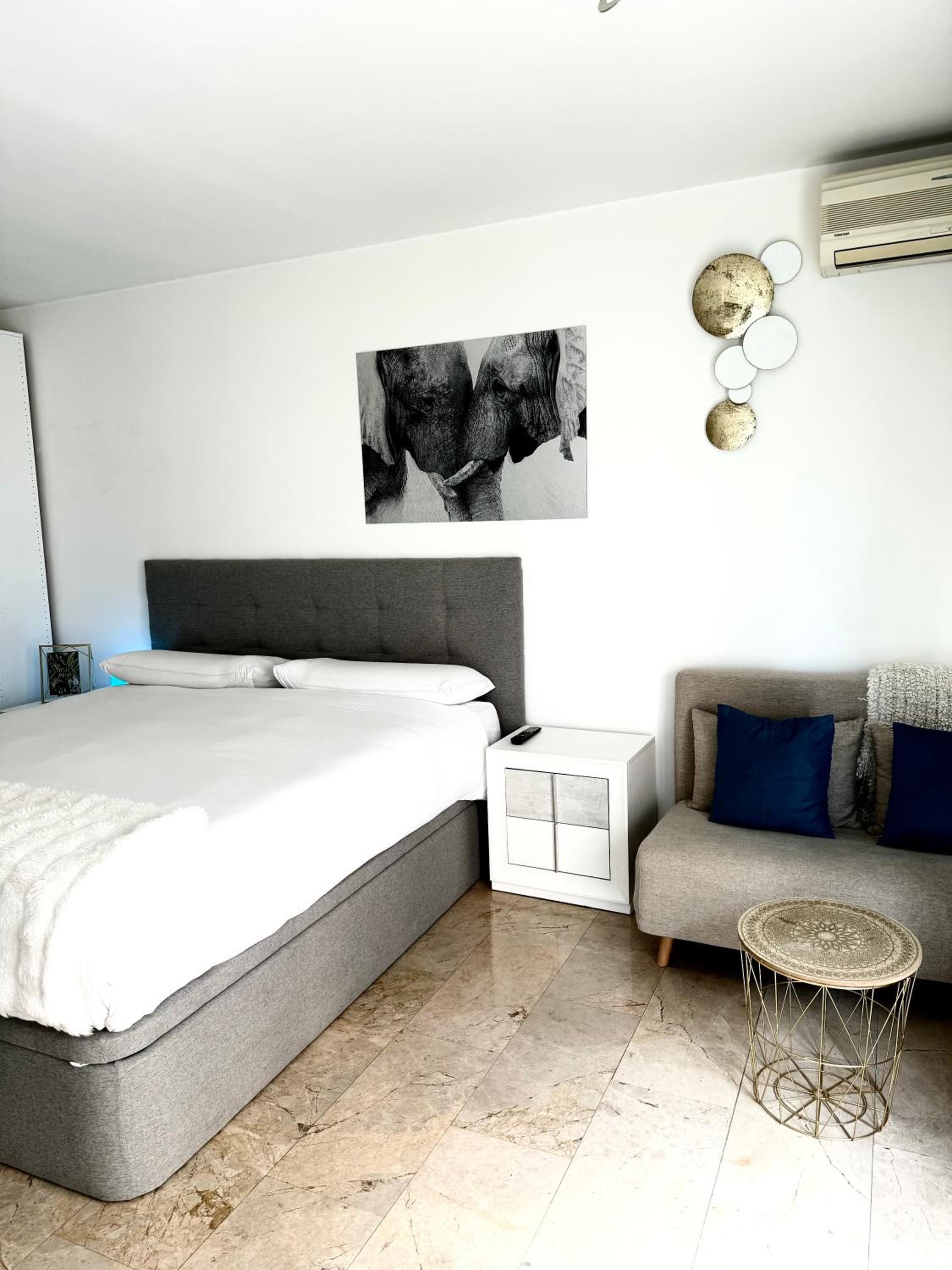Habitación Doble Estándar con Baño Compartido