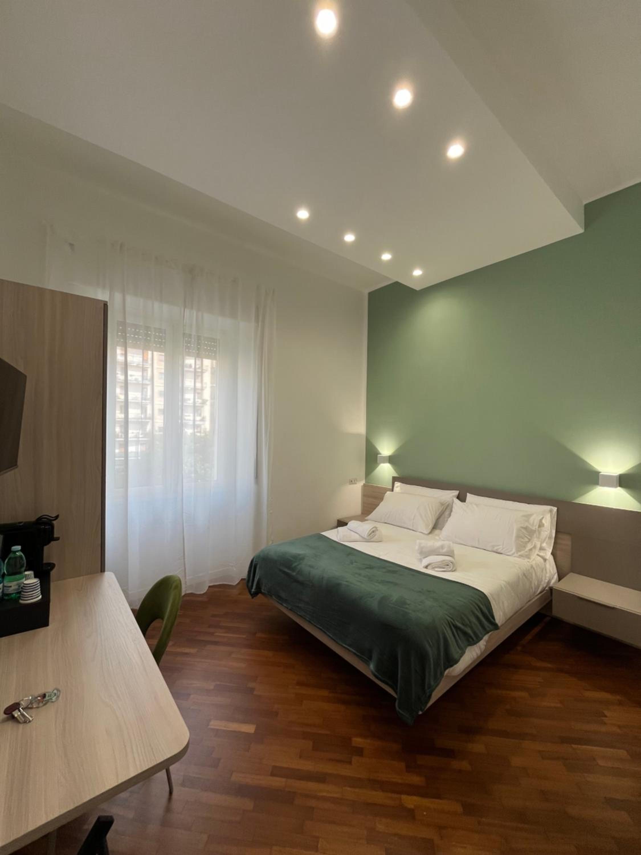 Large Double Room