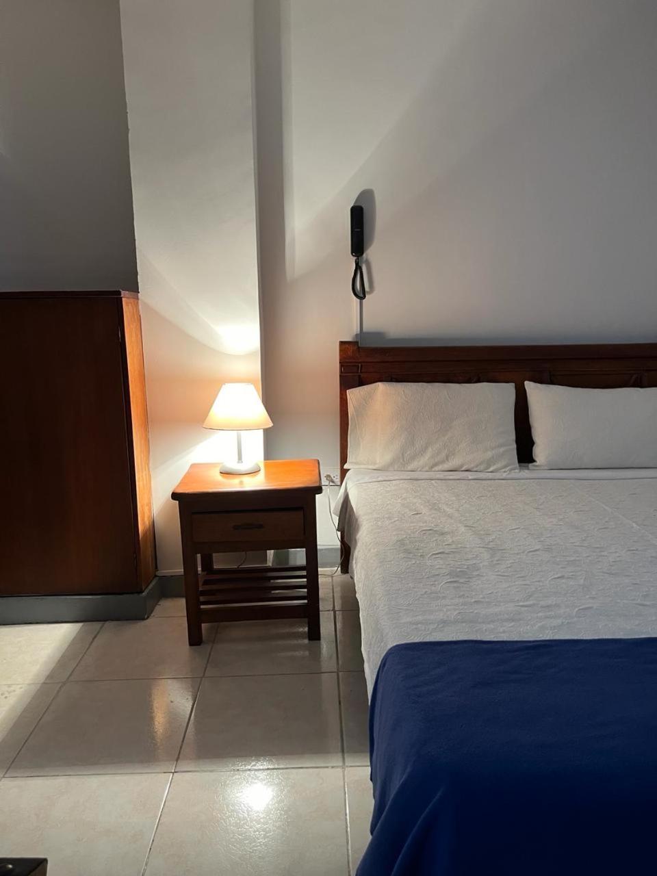 Quadruple Room with Private Bathroom photo 1