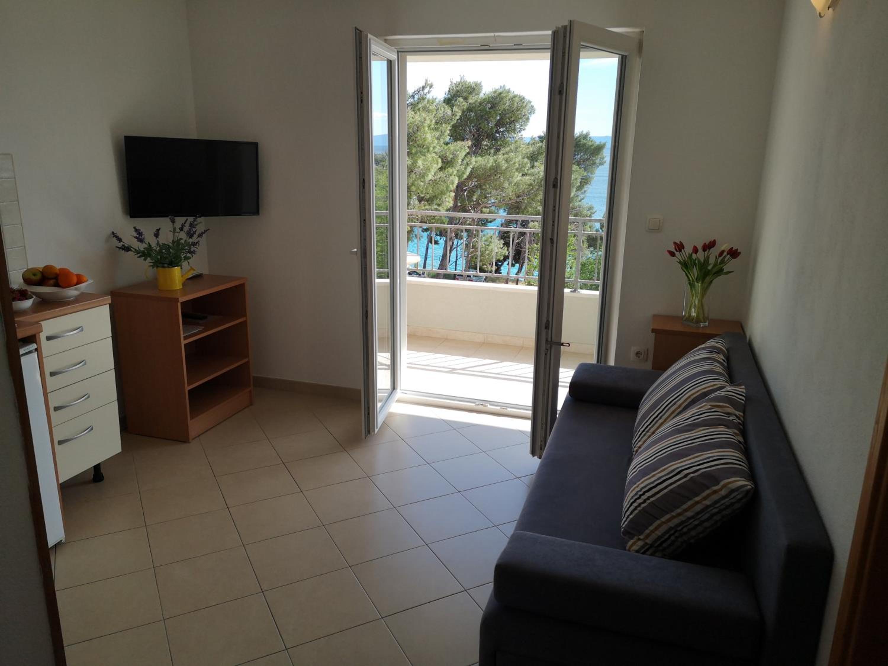 Apartment With Sea View