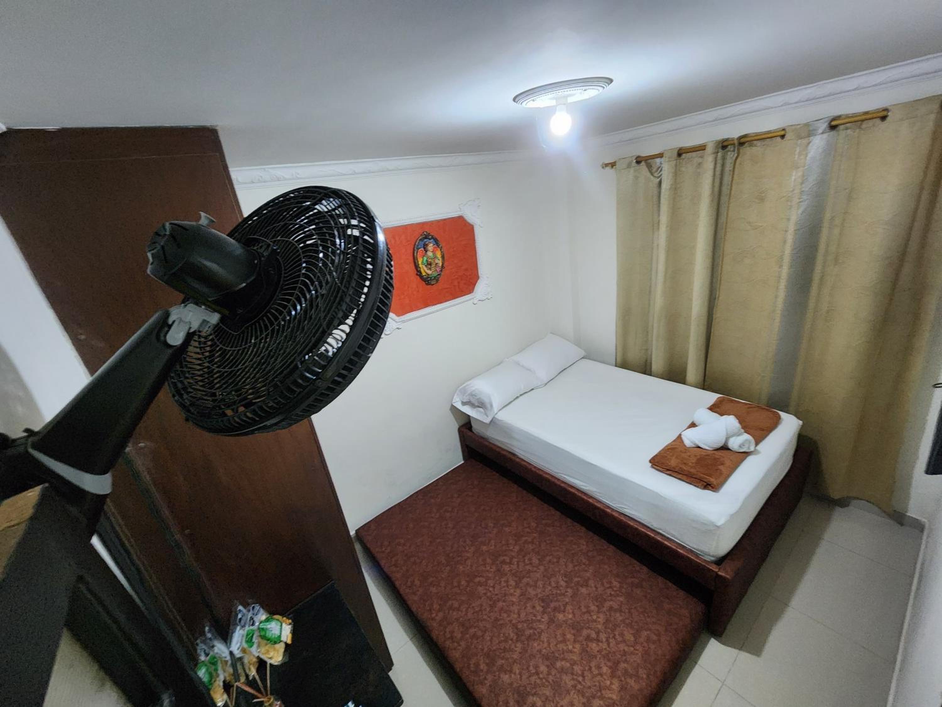 Double Room With Shared Bathroom photo 2