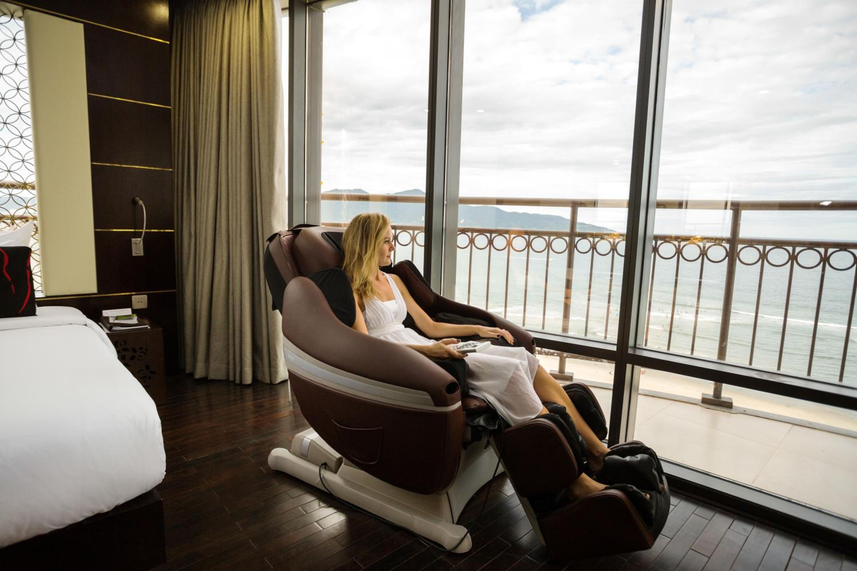 Executive Suite Beachfront - High Tea included photo 2
