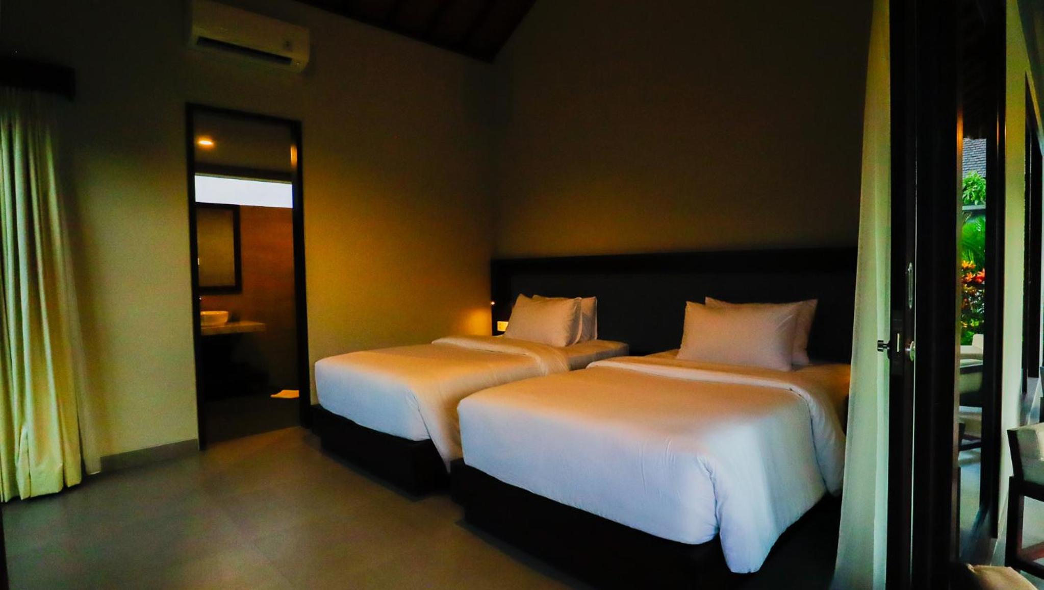 Standard Double Suite