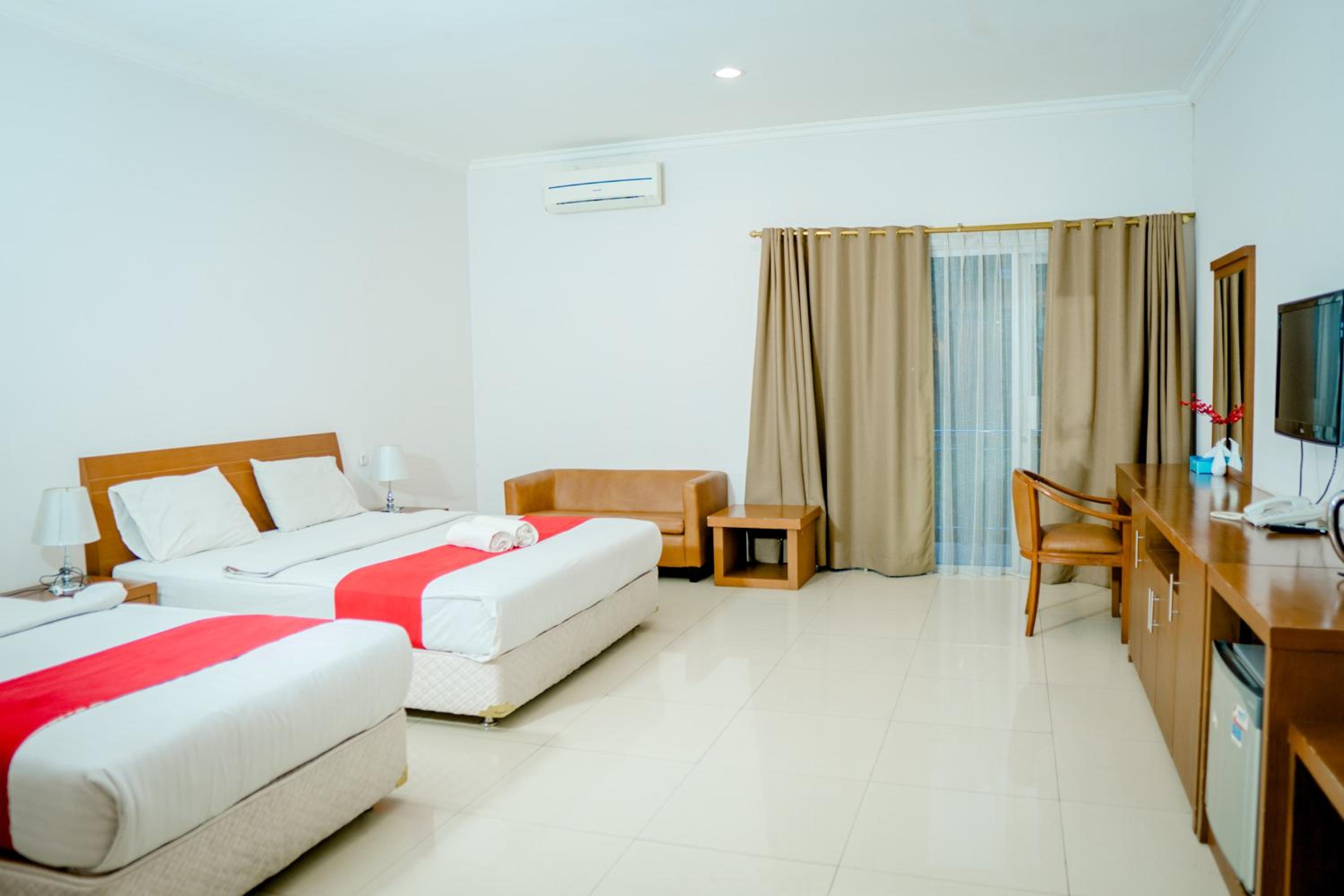 Superior Double Room with Two Double Beds