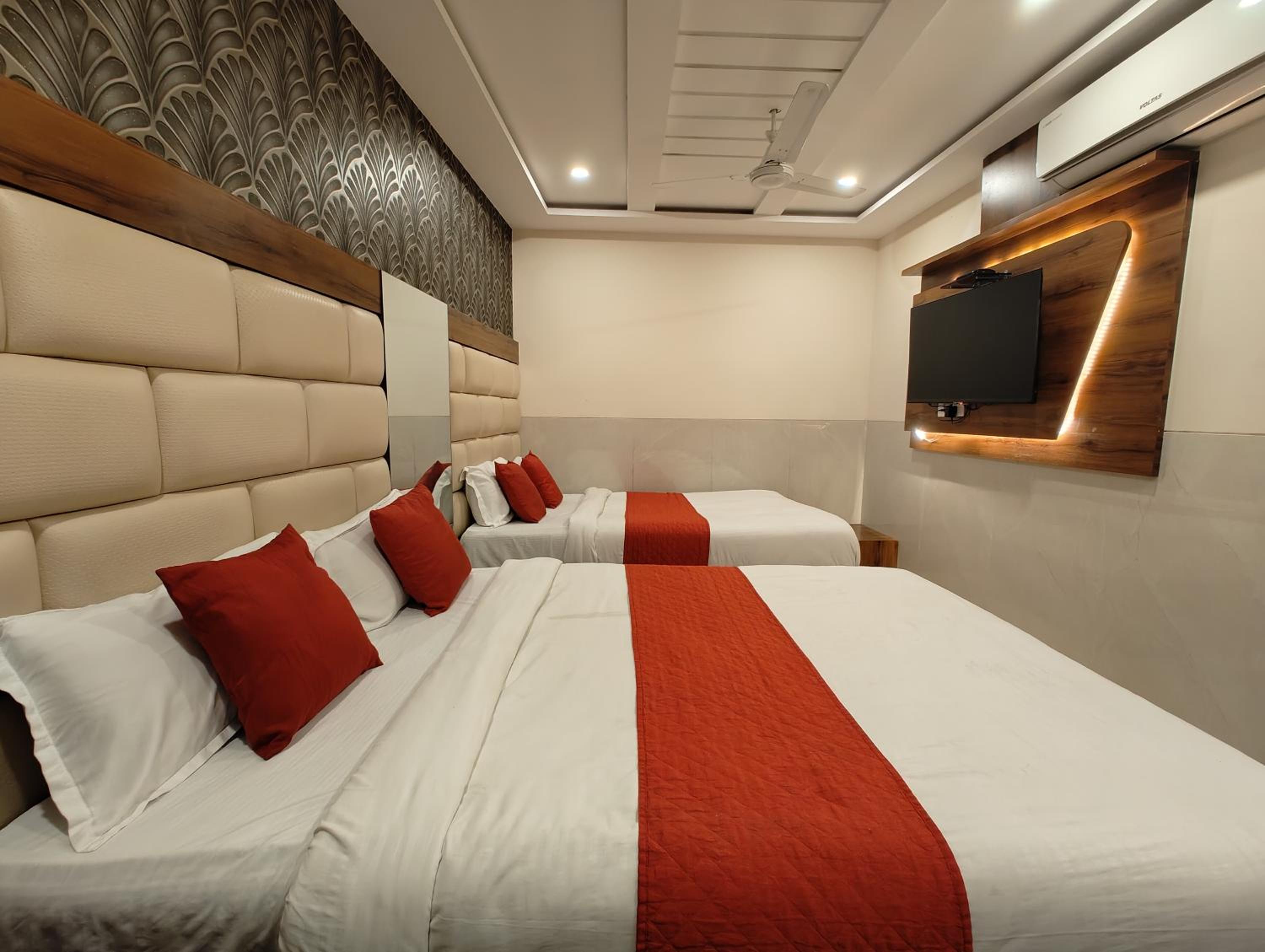 Quadruple Room - Photo 2