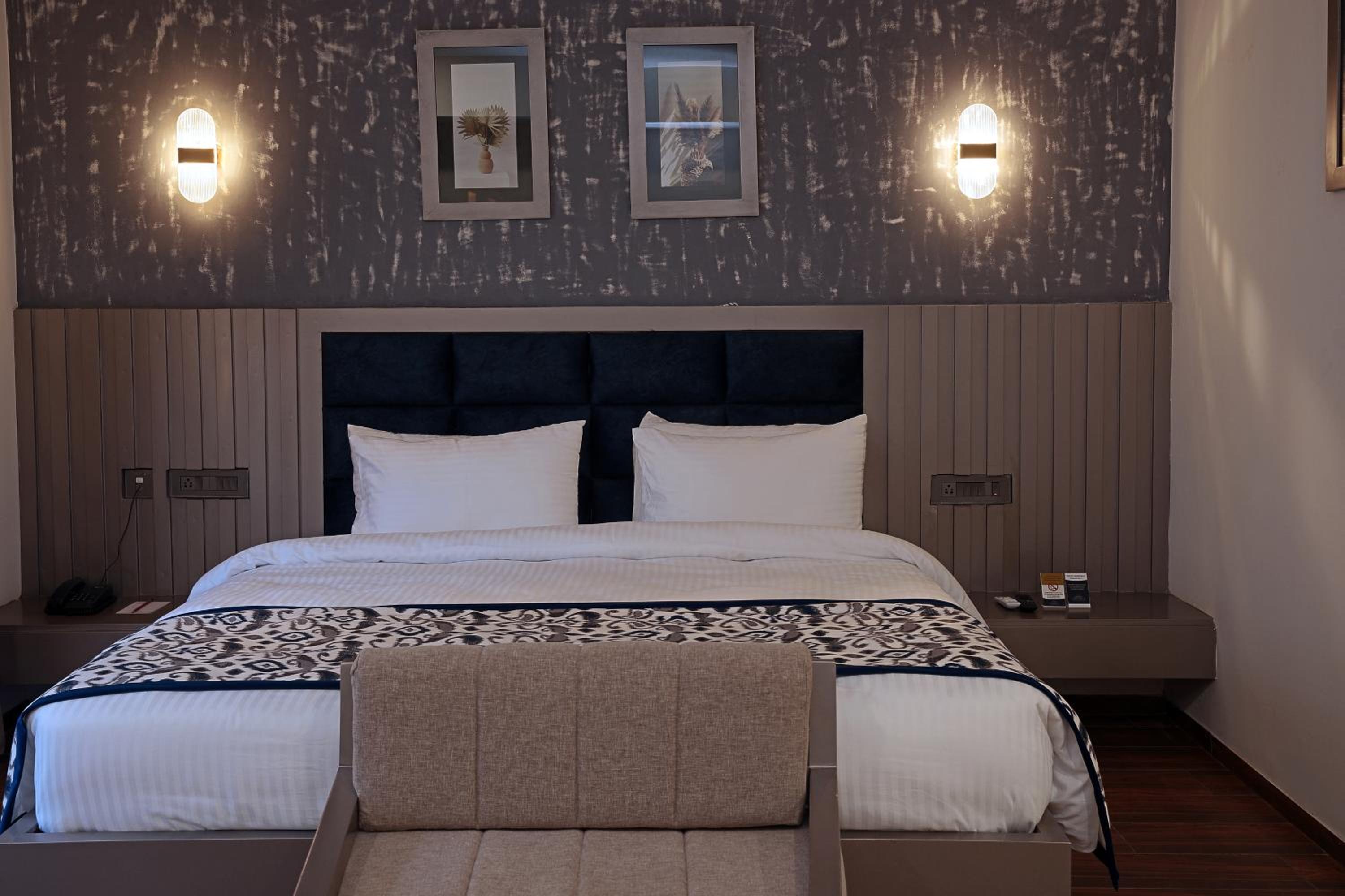 Standard Double Room - Full Day Happy Hours - Photo 4