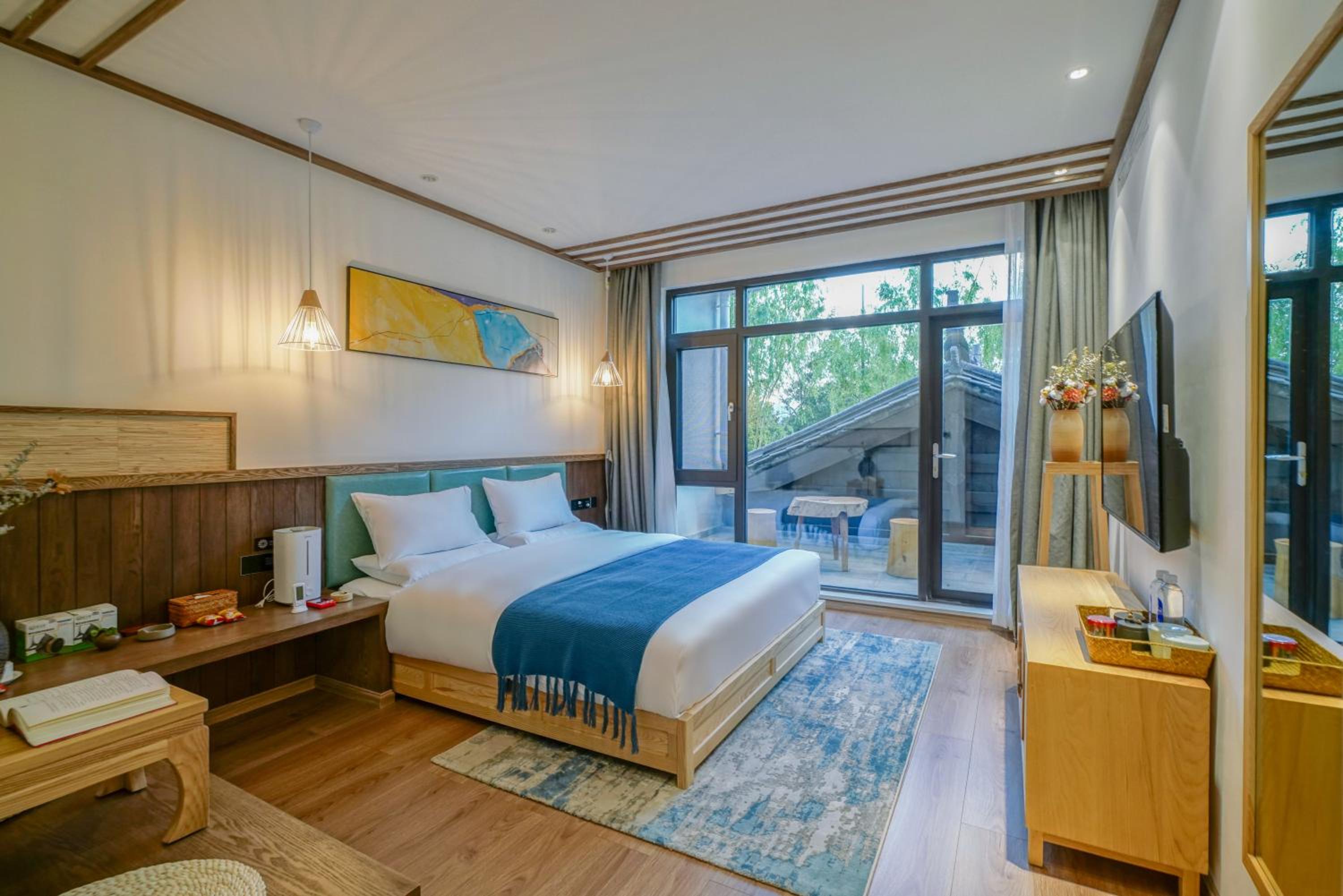 King Room with Balcony photo 1