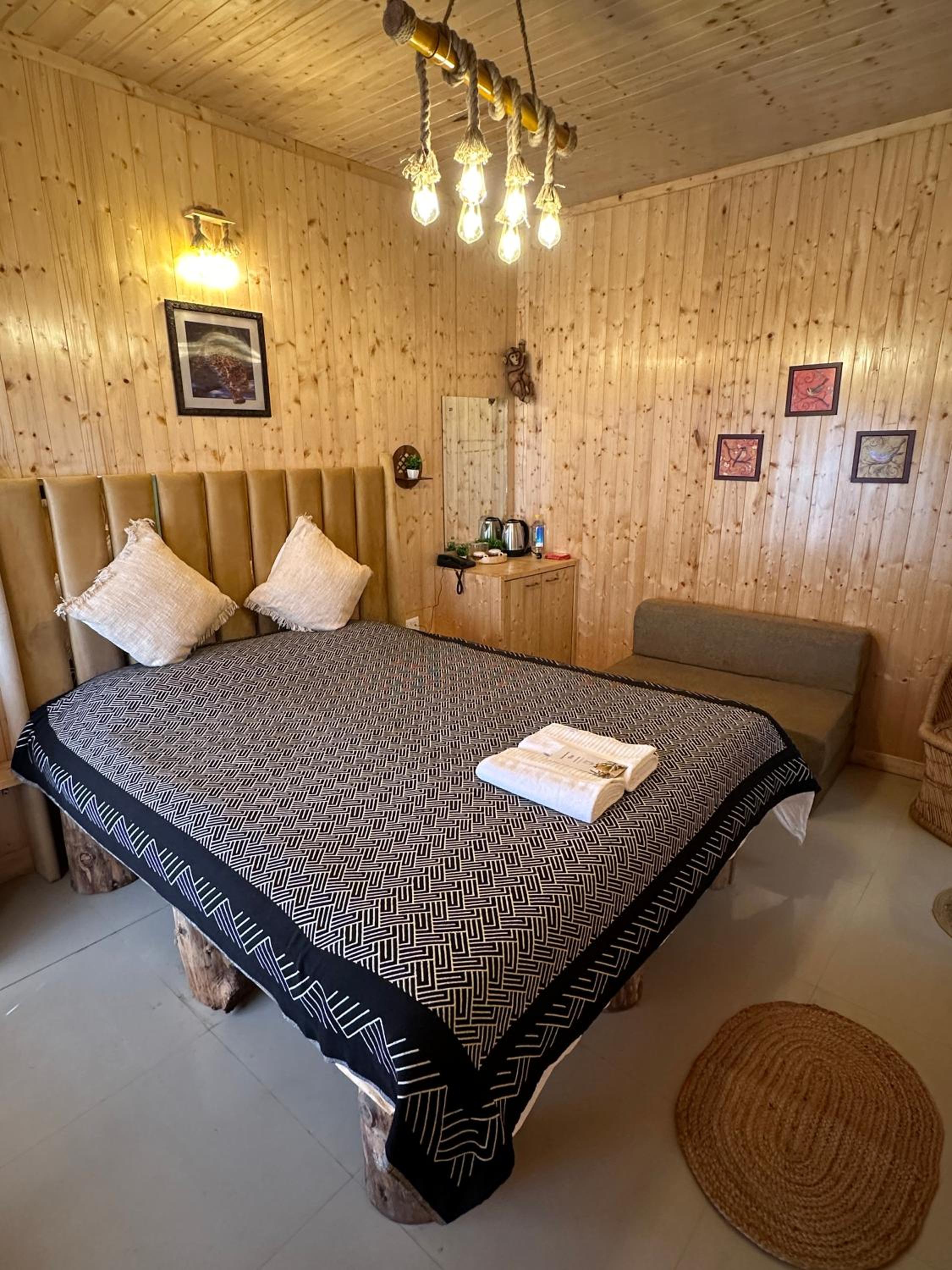 One-Bedroom Villa - Photo 23