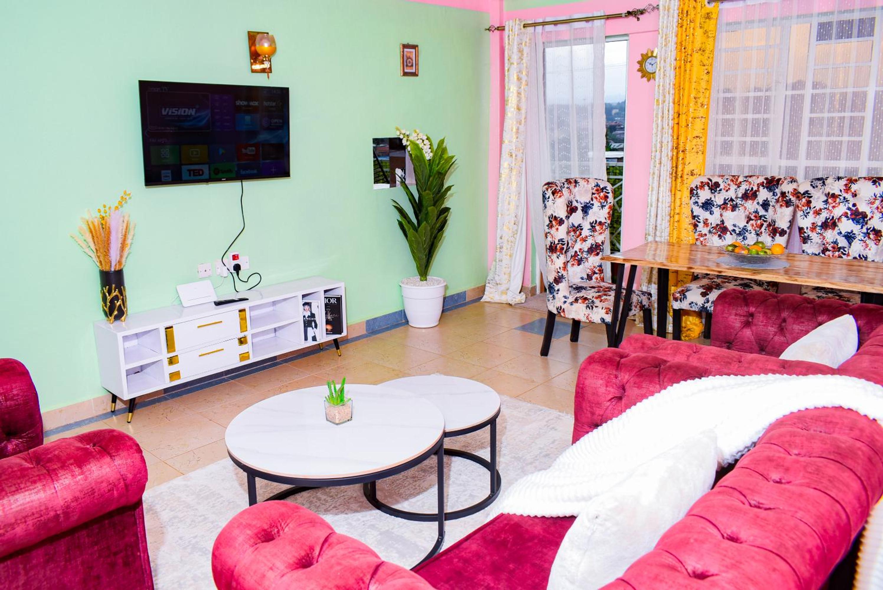One-Bedroom Apartment photo 2