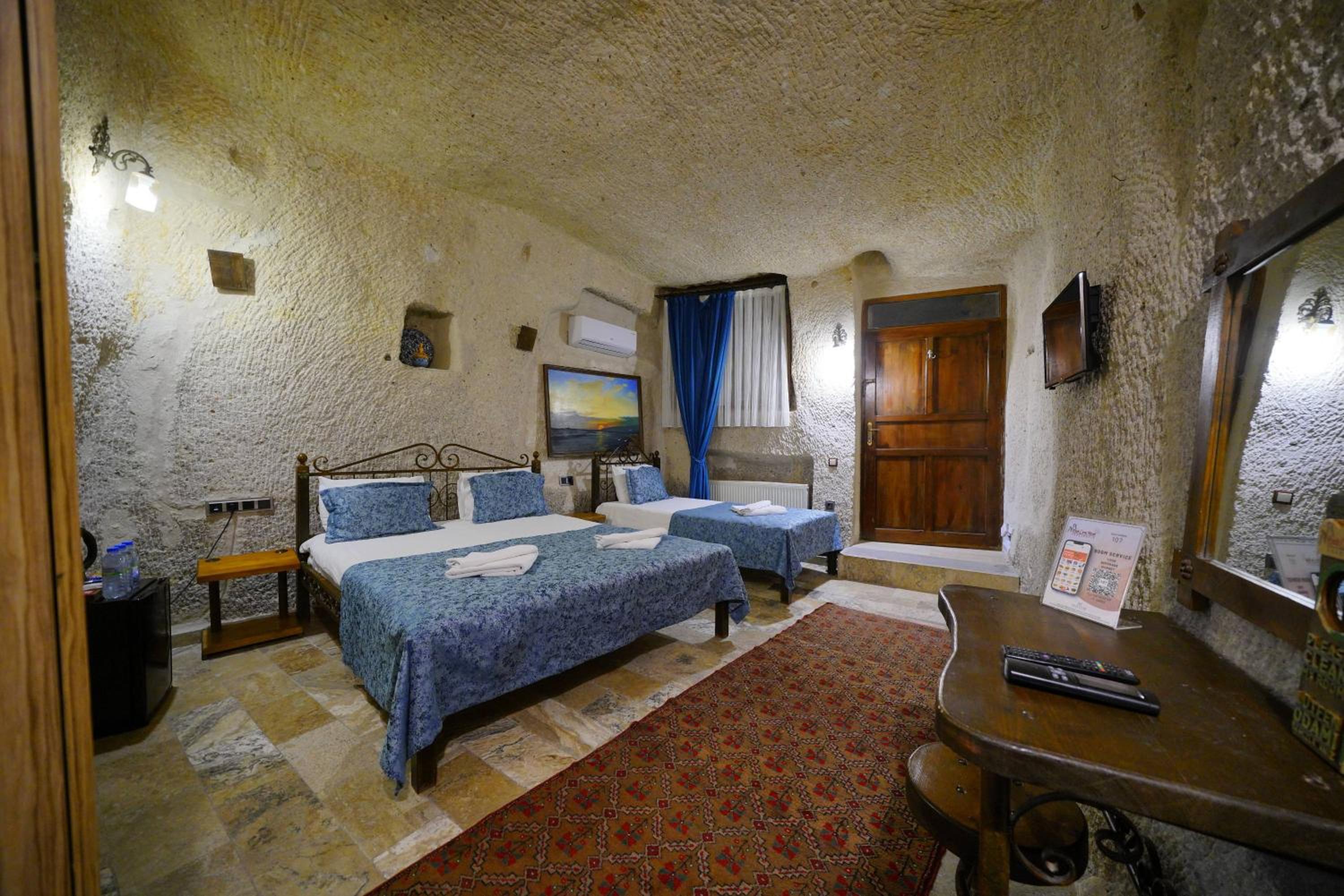 Triple Cave Room photo 1