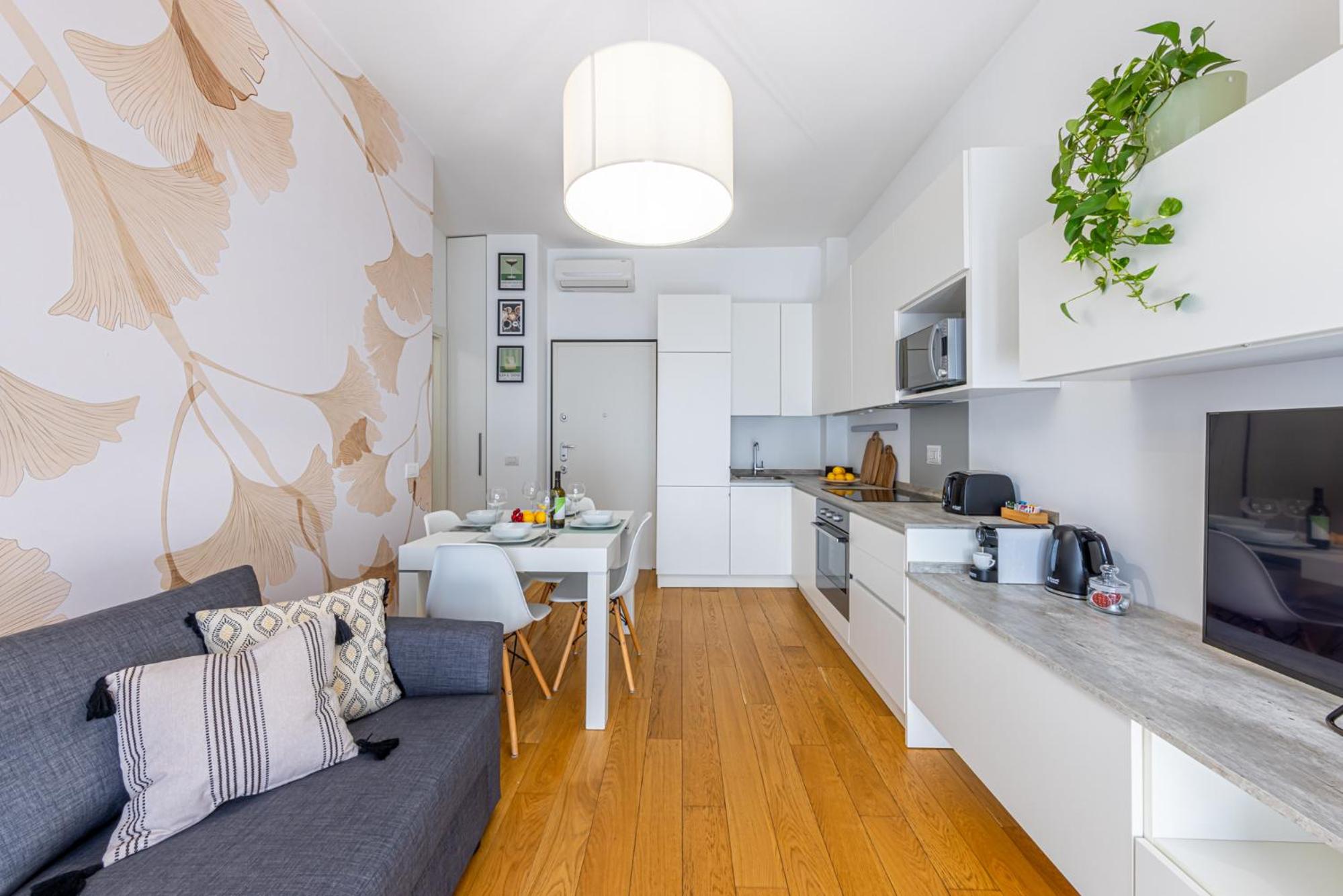 One-Bedroom Apartment