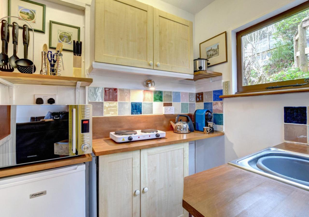 One-Bedroom House photo 2