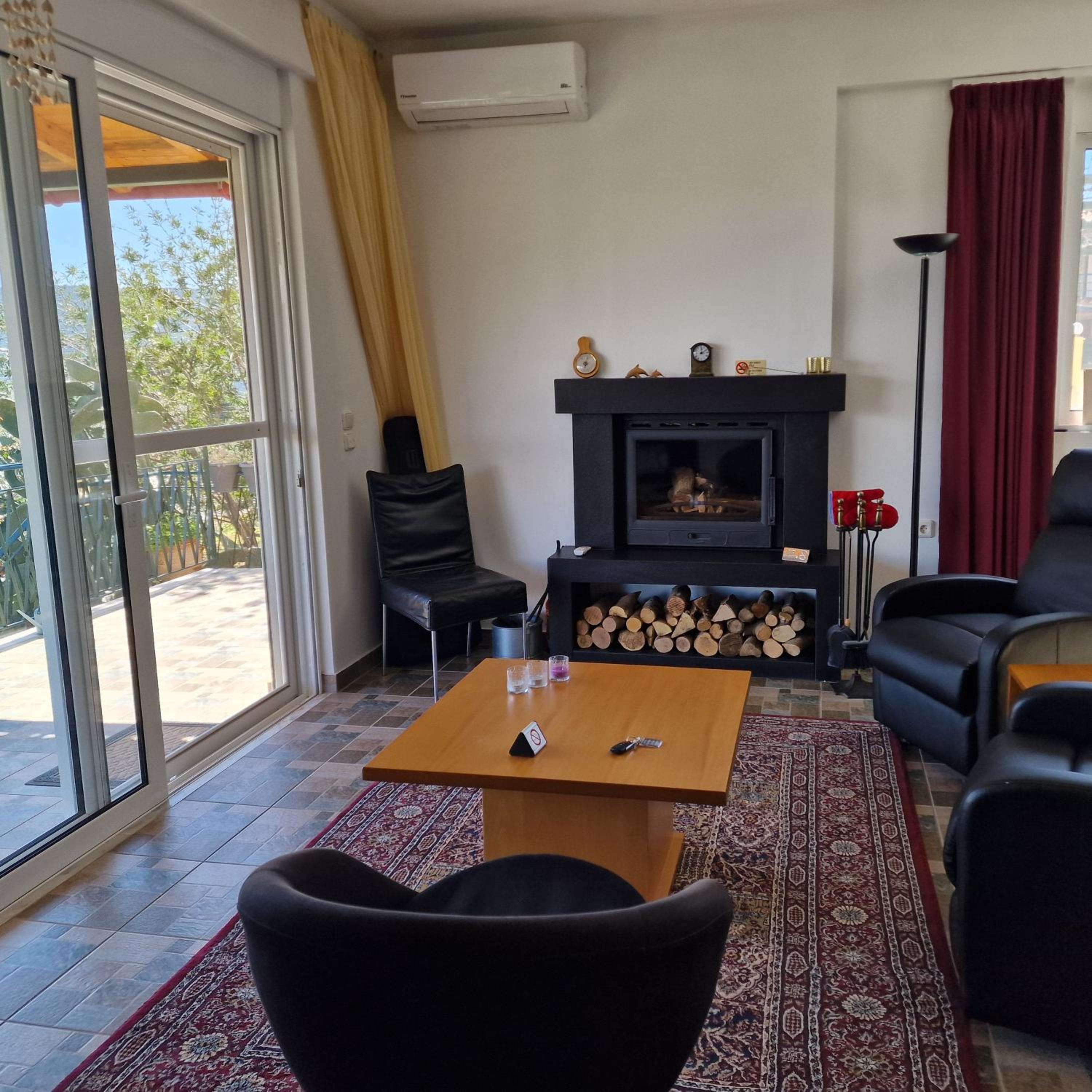 Two-Bedroom House photo 1