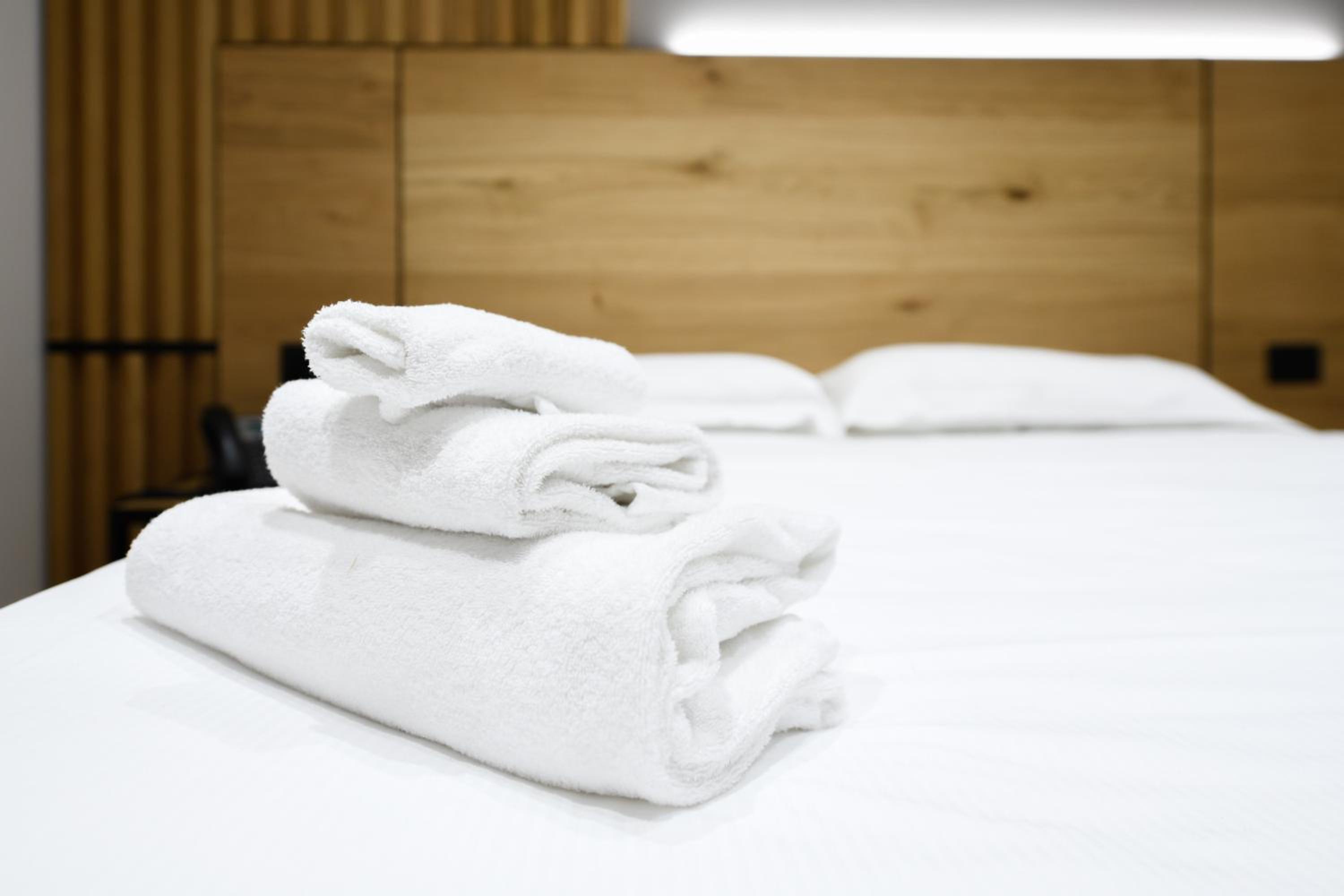 Double Room - Photo 17