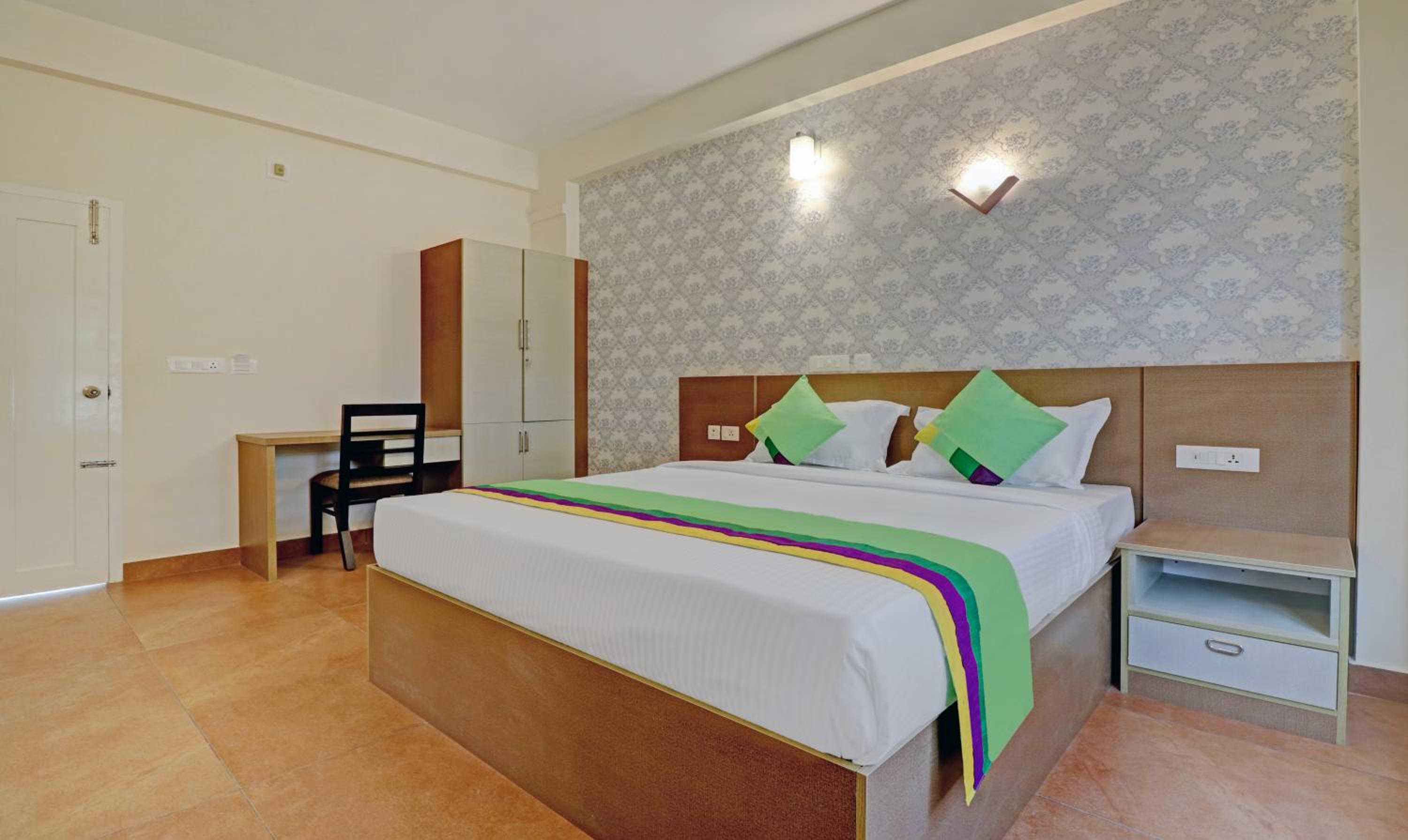 Standard Room - Photo 9