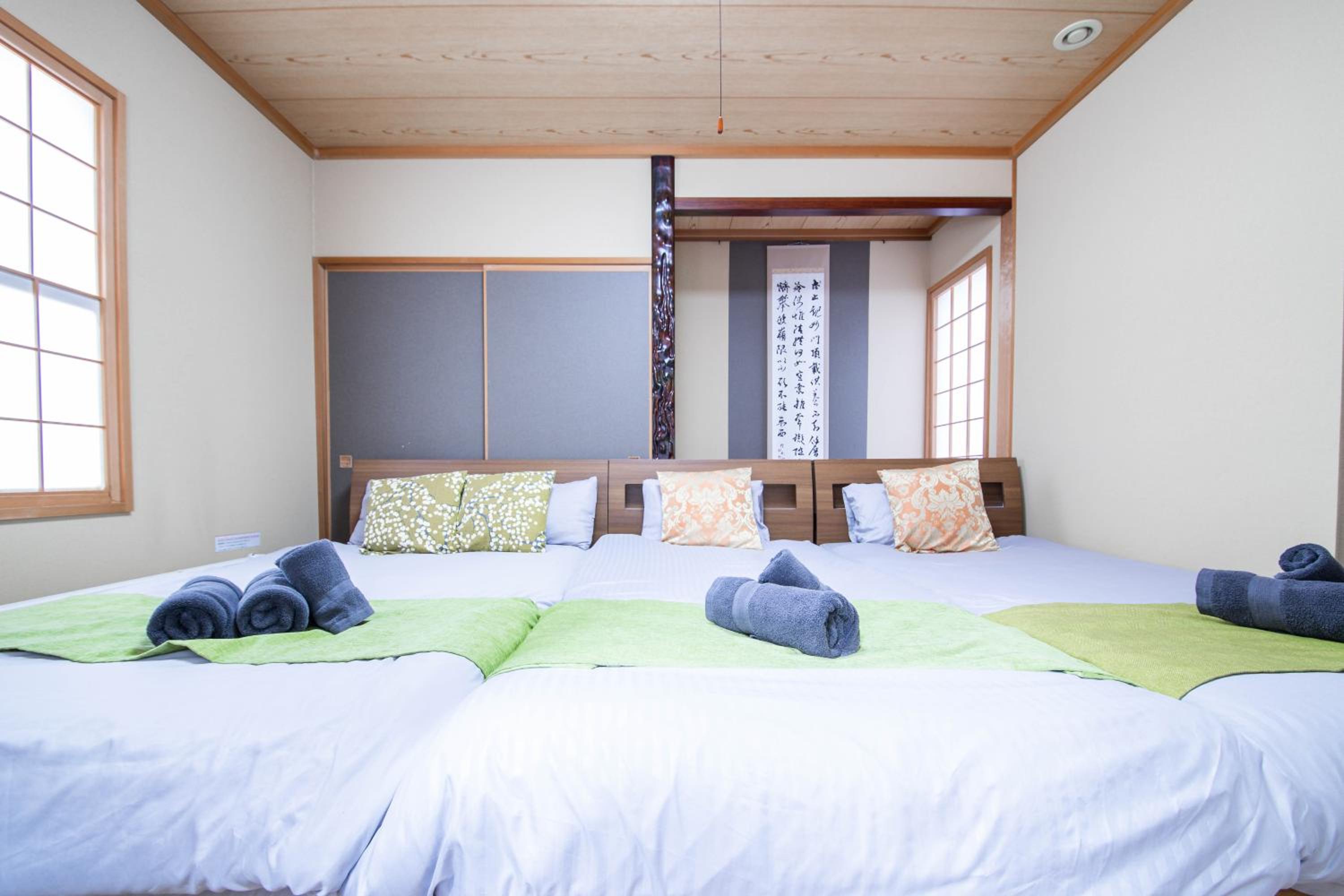 Four-Bedroom House - Photo 5