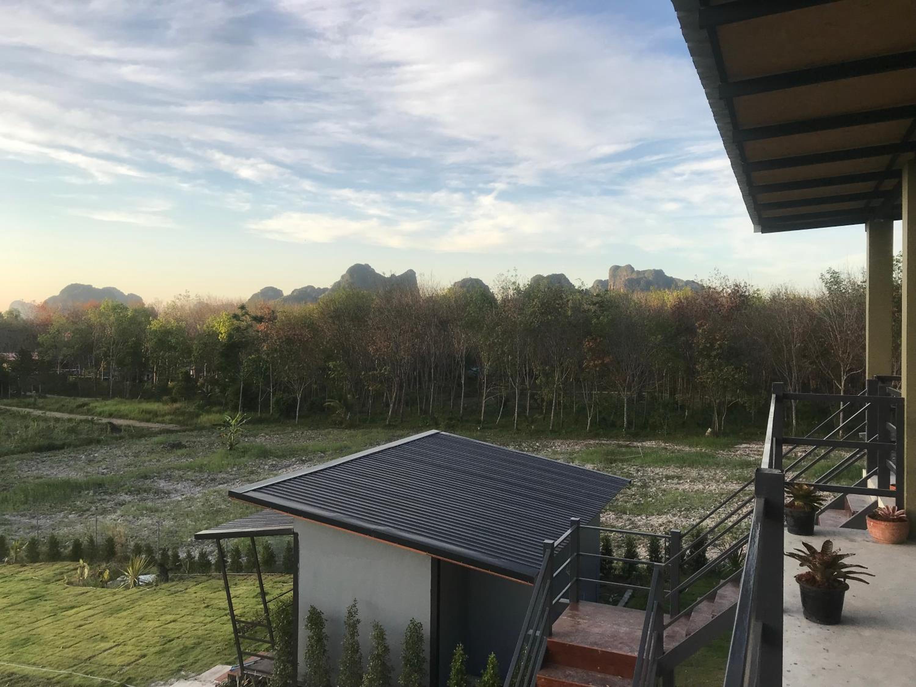 Double Room with Balcony - Photo 16