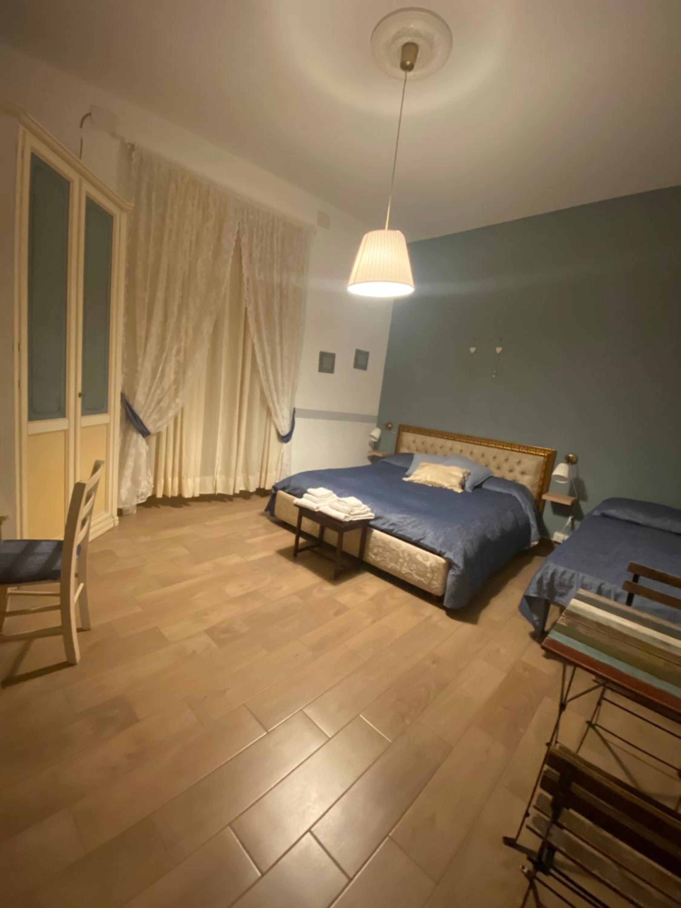Large Double Room