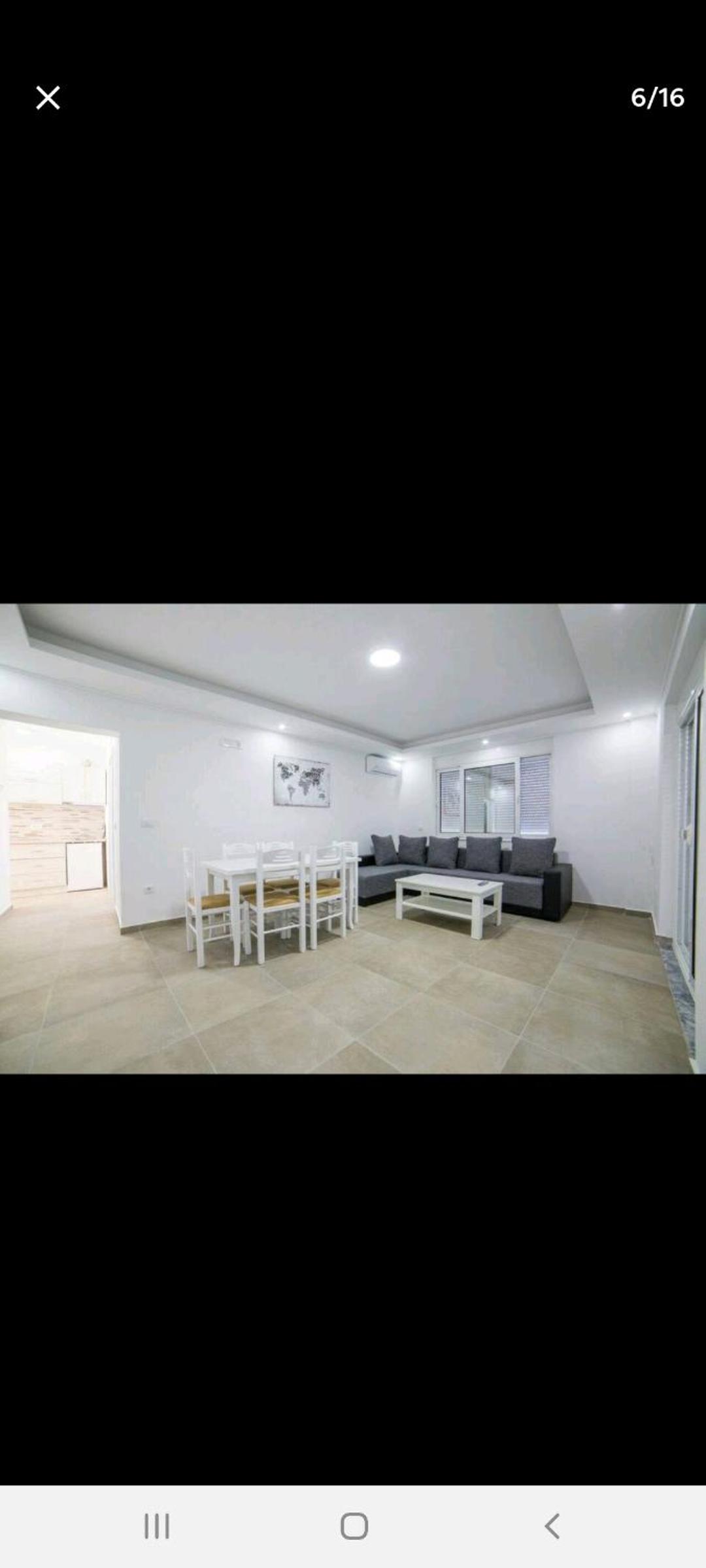 One-Bedroom Apartment photo 3