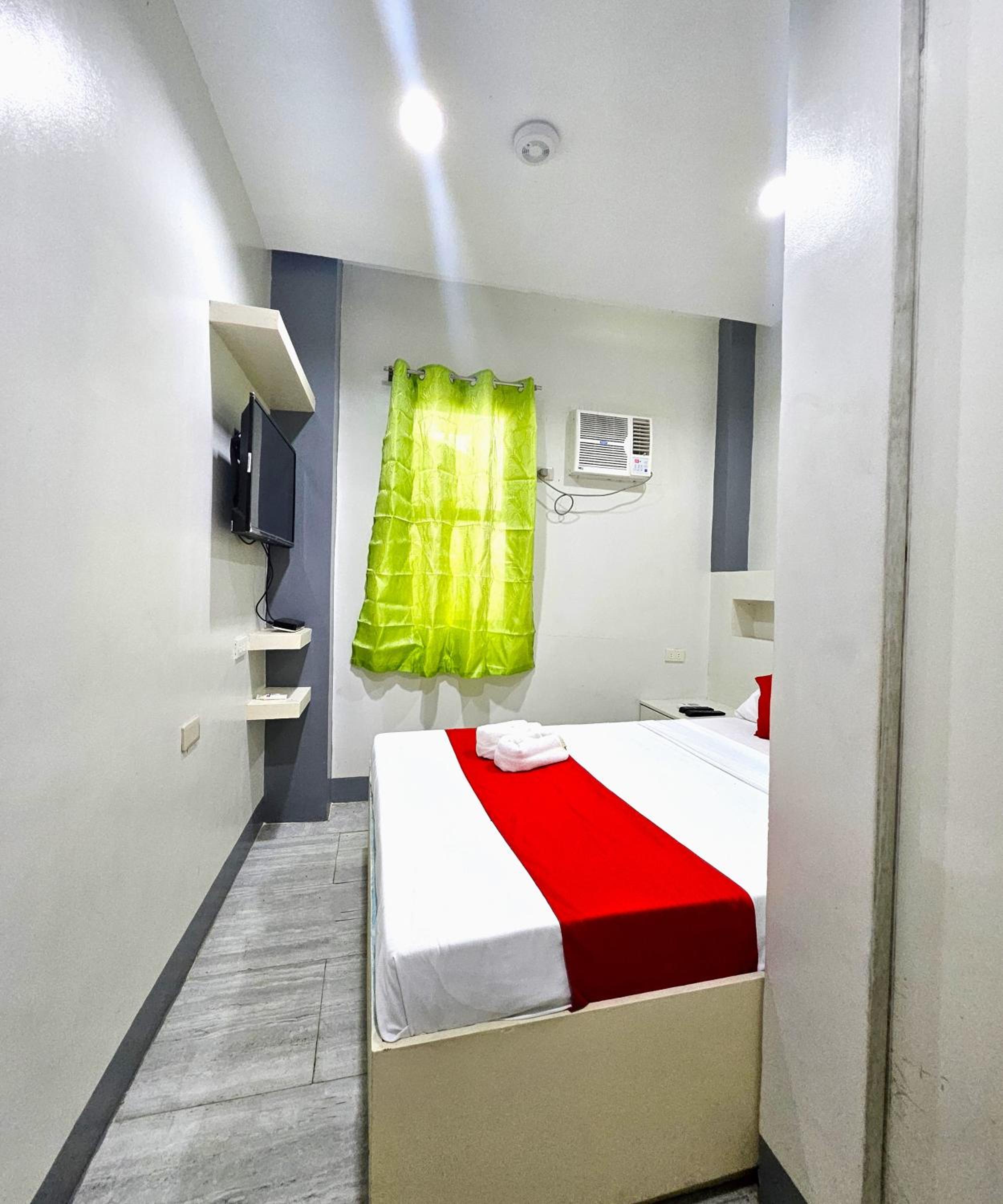 Double Room with Private Bathroom photo 3