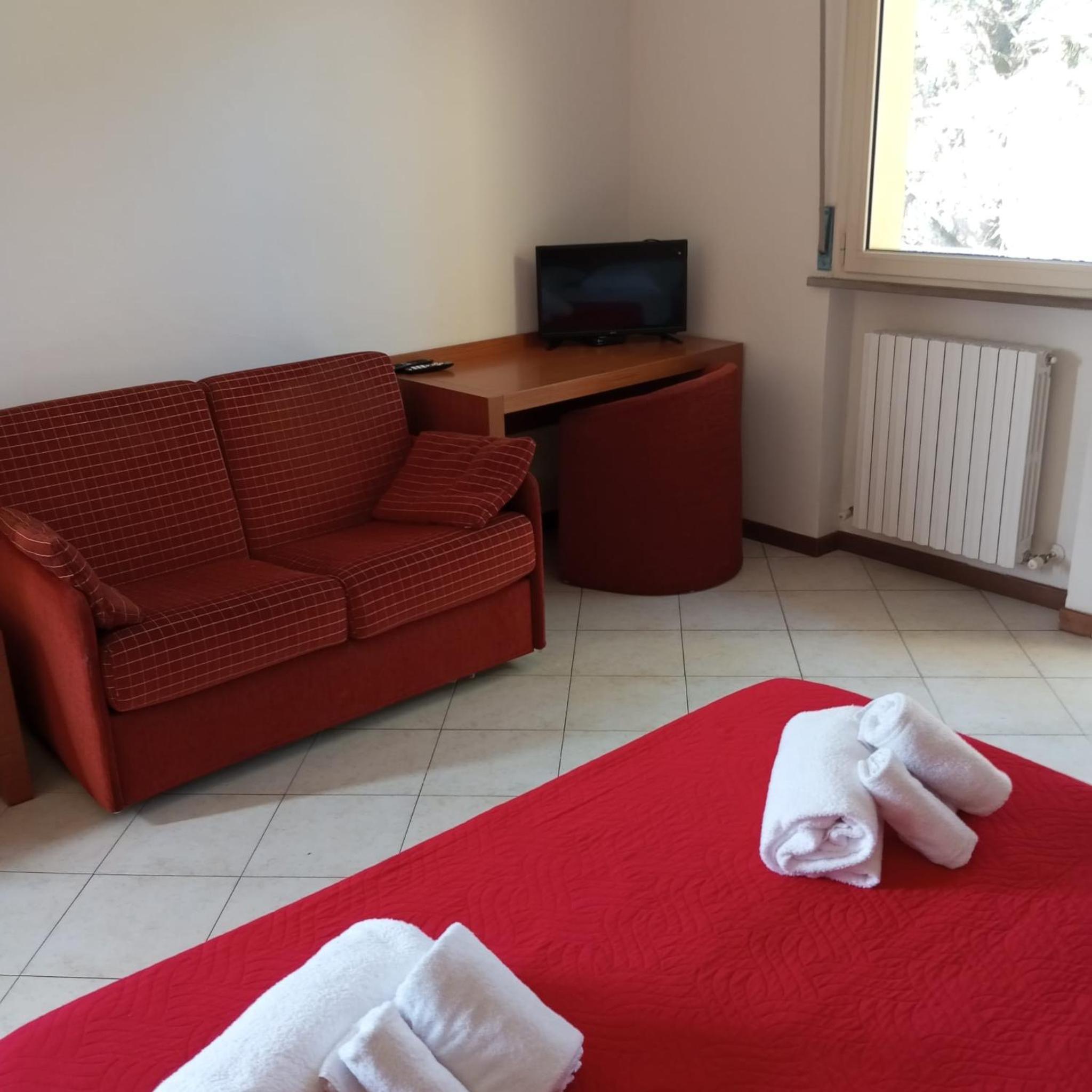 Studio Apartment with Balcony