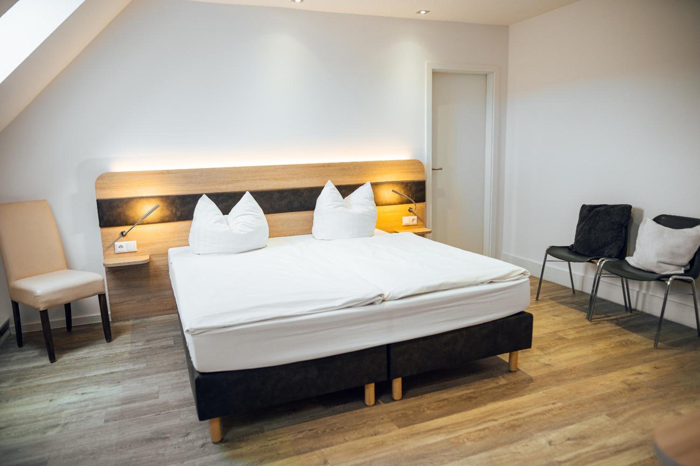 Deluxe Triple Room - Photo 28